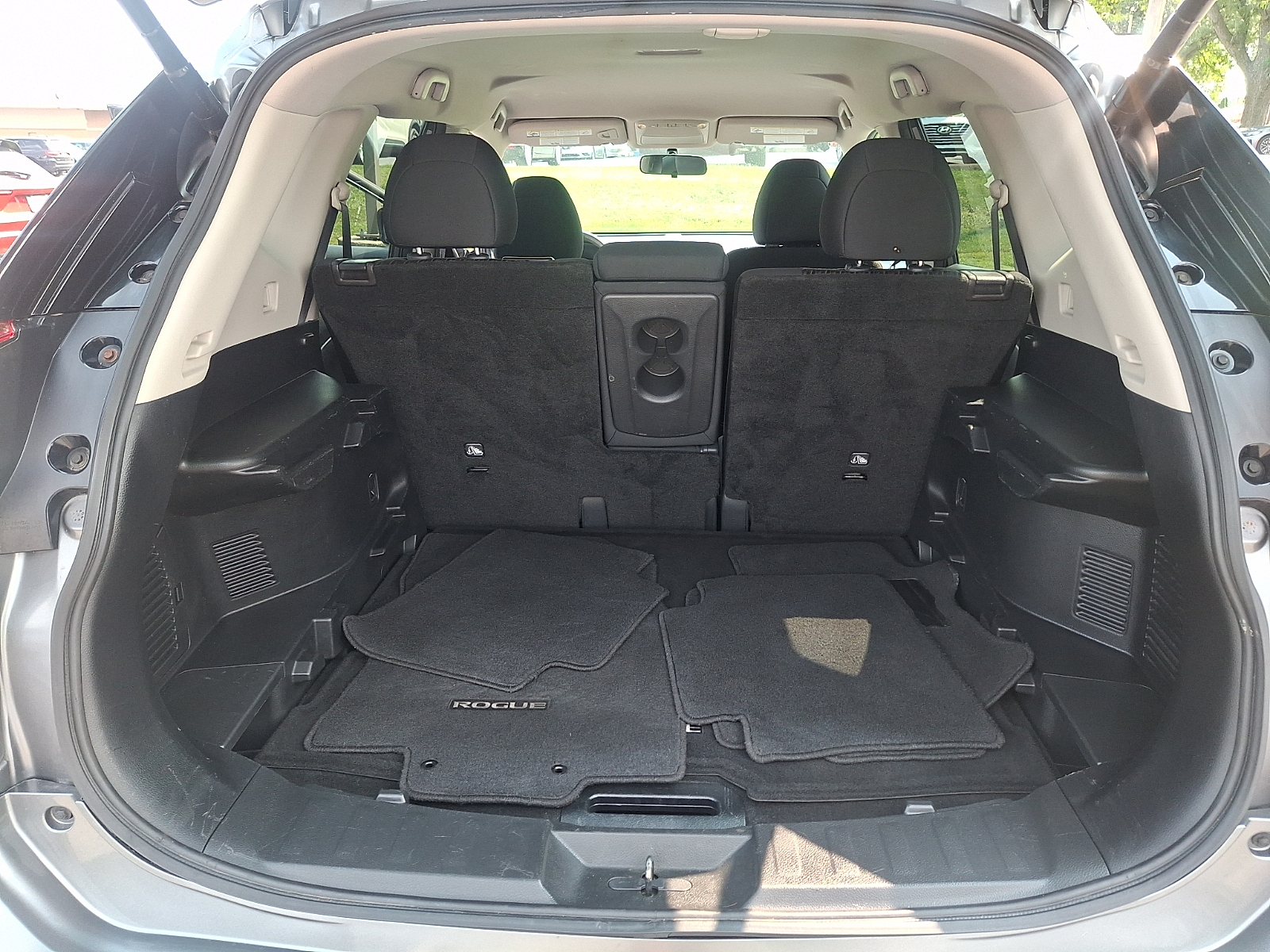 Used 2018 Nissan Rogue SUV