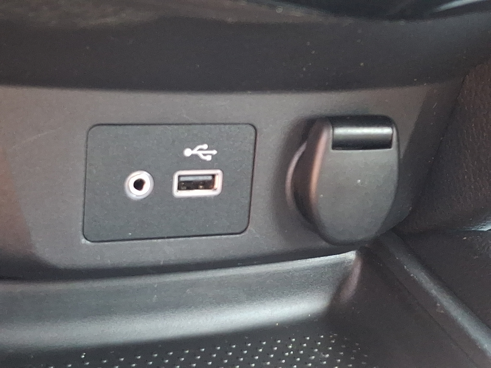 Used 2018 Nissan Rogue SUV
