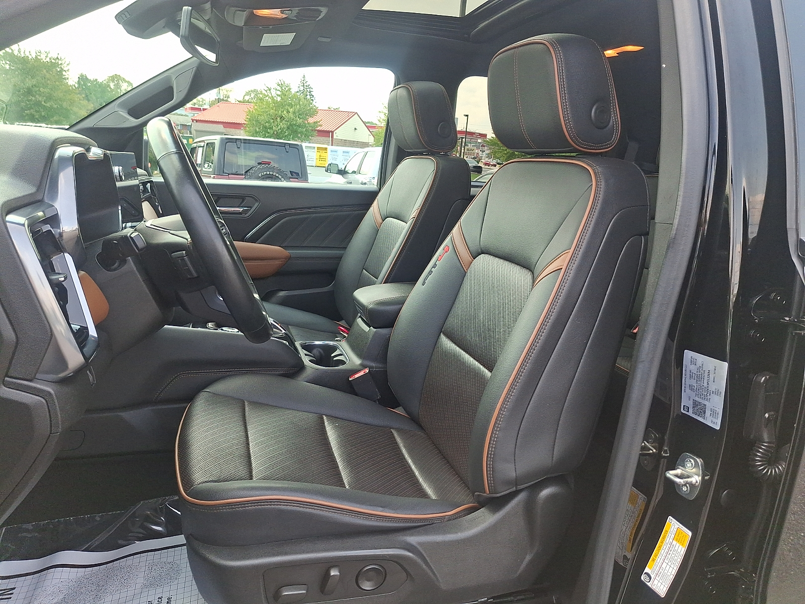Used 2023 GMC Canyon Truck