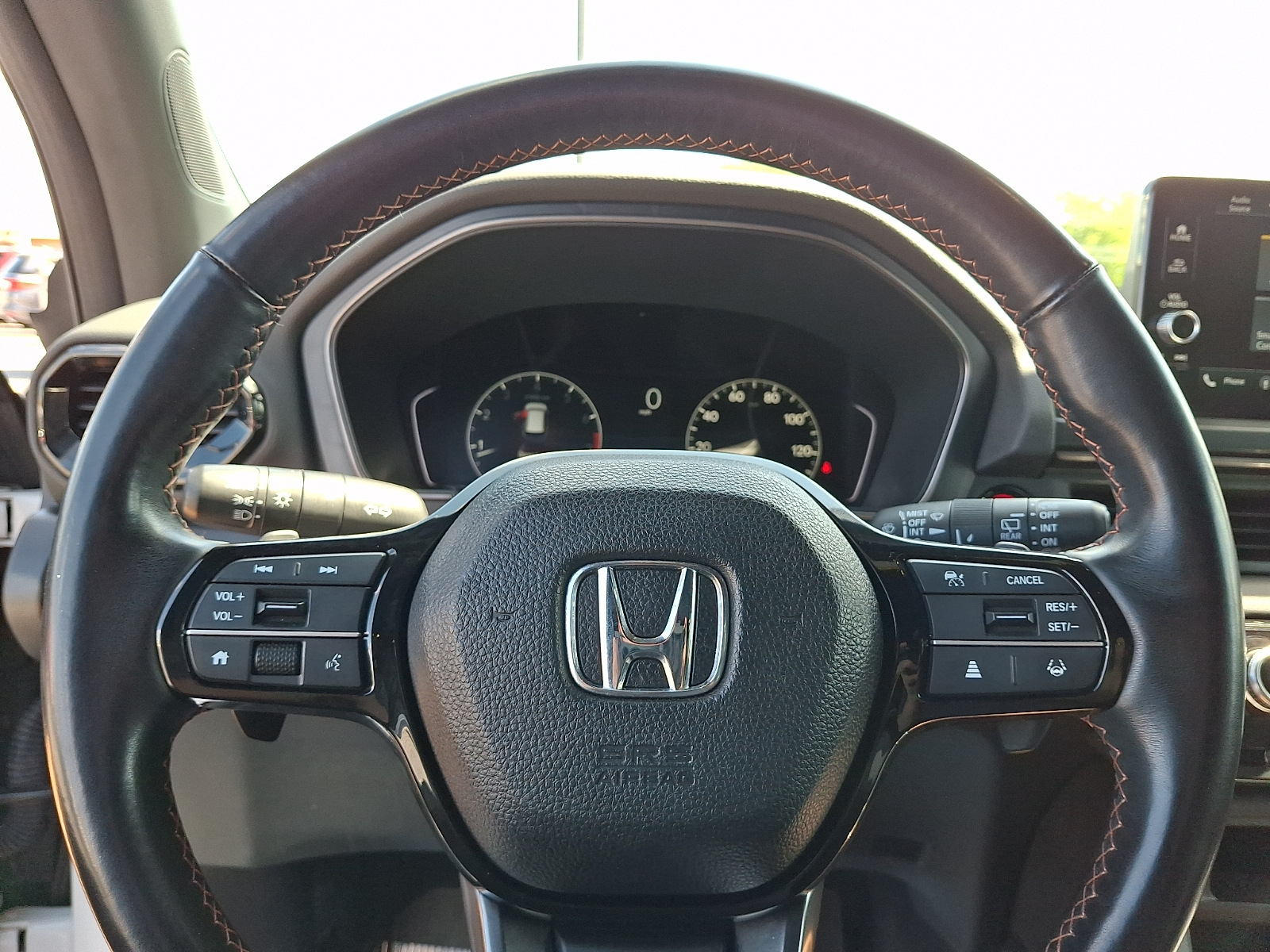 Used 2023 Honda Pilot SUV - photo 19 of 32
