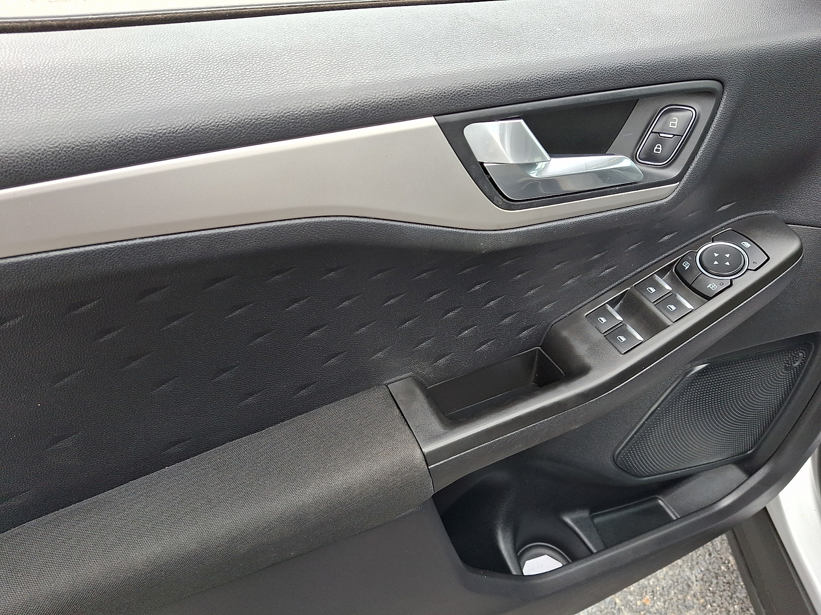 Used 2020 Ford Escape SUV