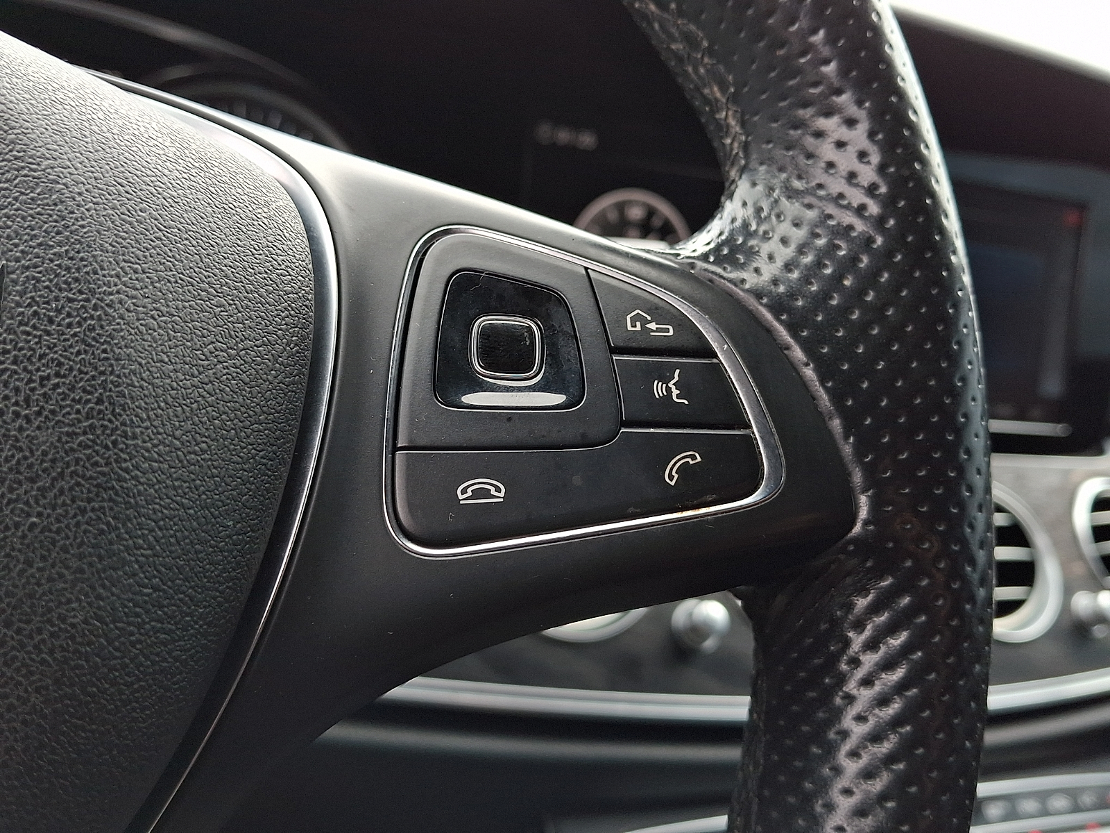 Used 2018 Mercedes-benz E 300 Sedan