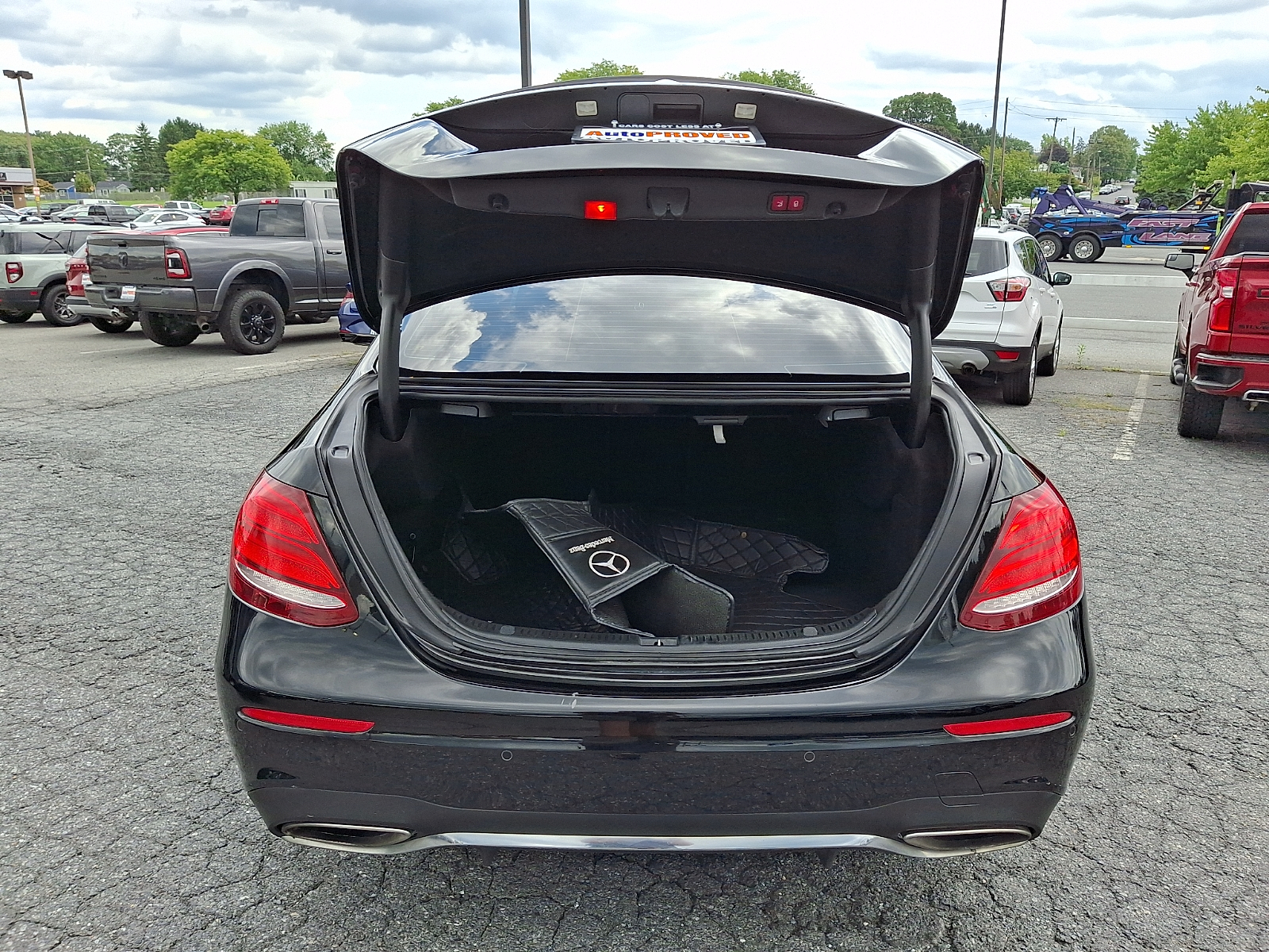 Used 2018 Mercedes-benz E 300 Sedan