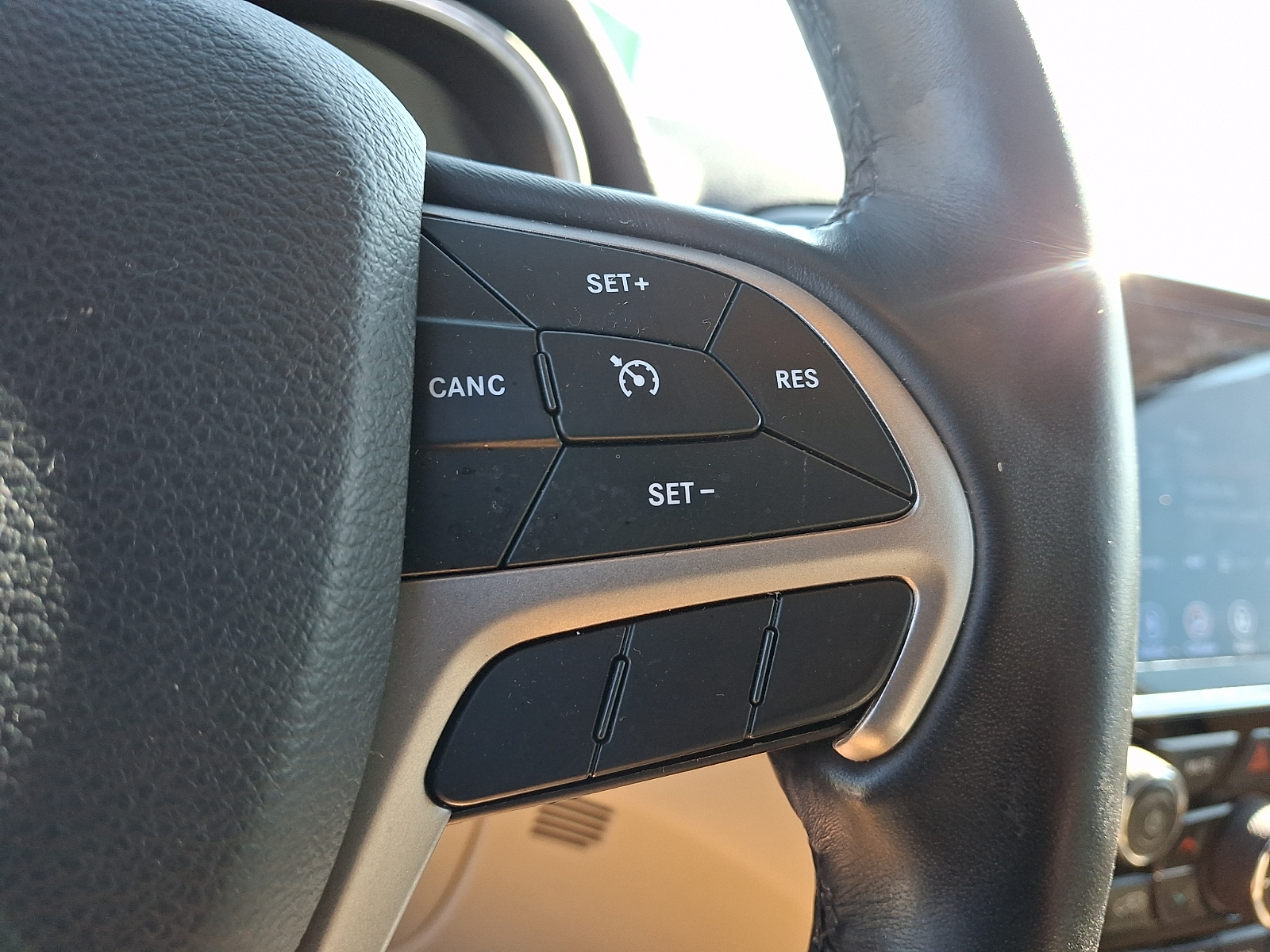 Used 2019 Jeep Grand Cherokee SUV