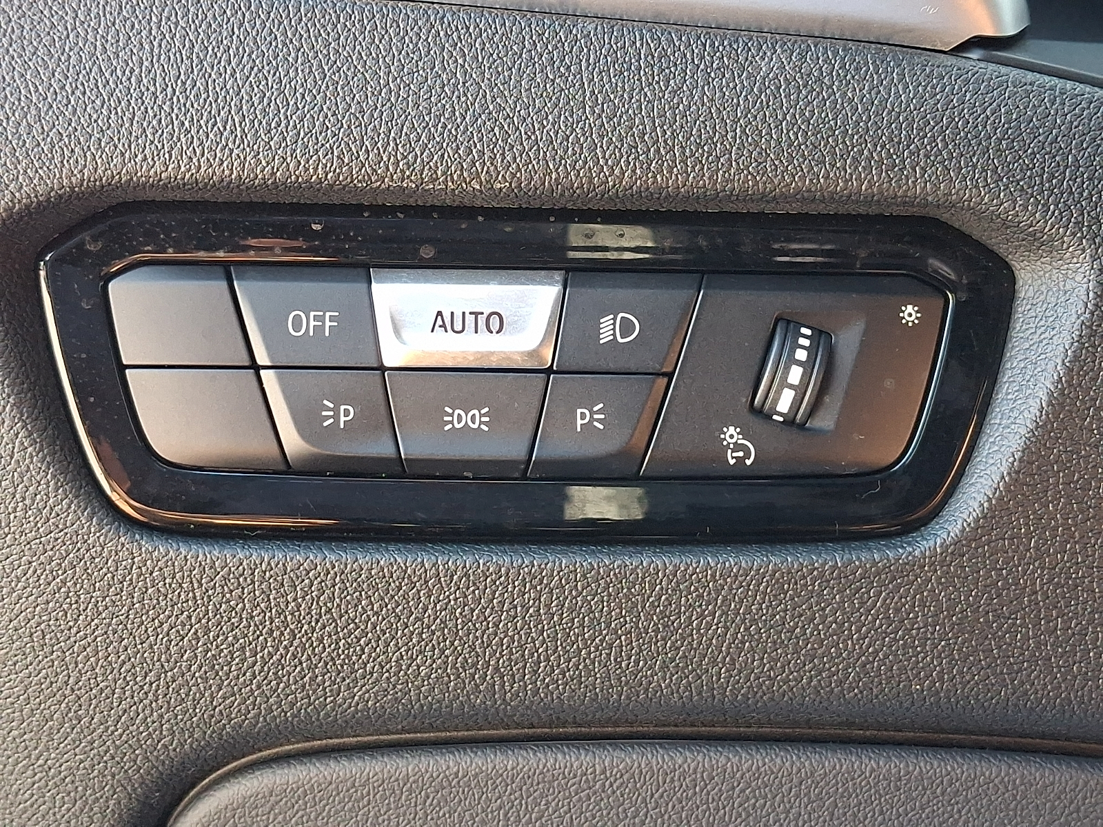 Used 2019 BMW 330i Sedan