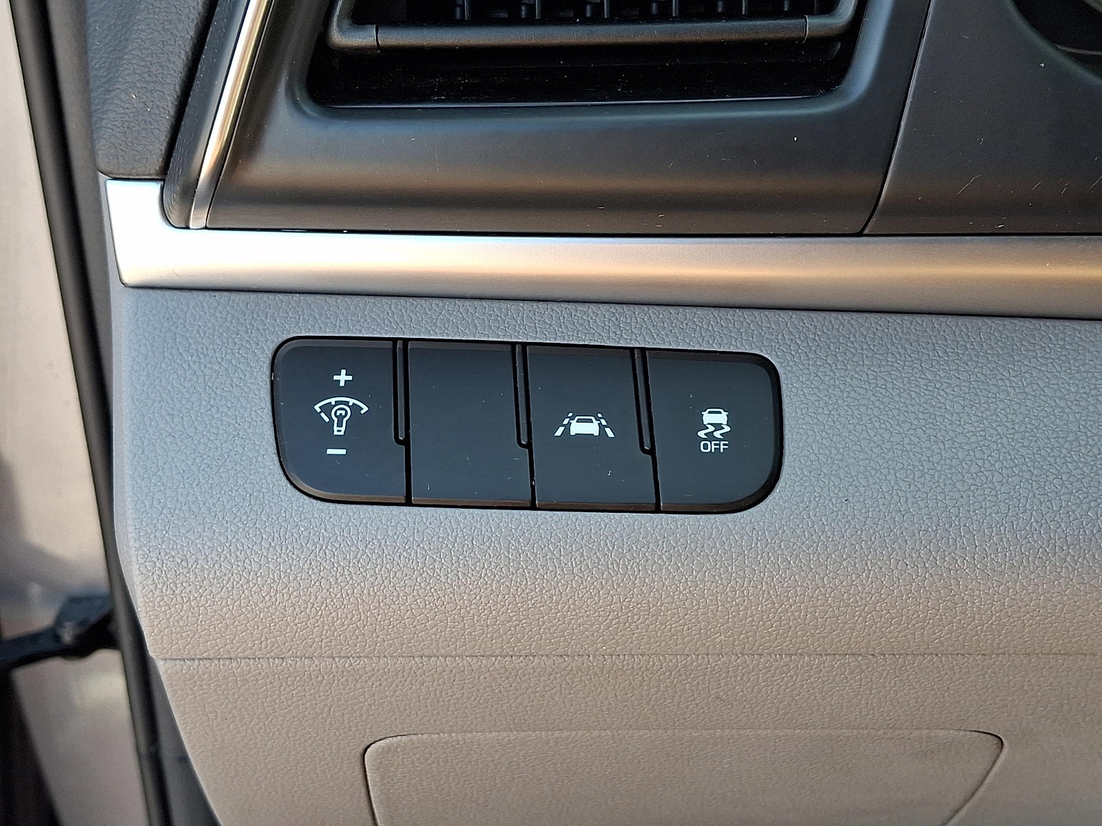 Used 2020 Hyundai Elantra Sedan