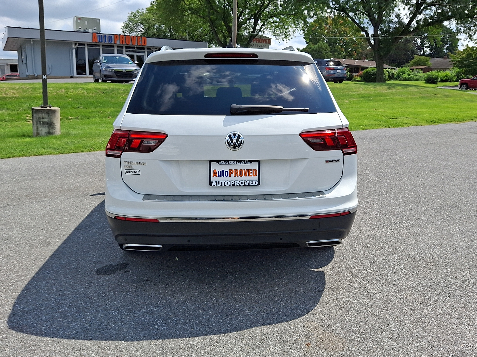 Used 2021 Volkswagen Tiguan SUV - photo 5 of 31