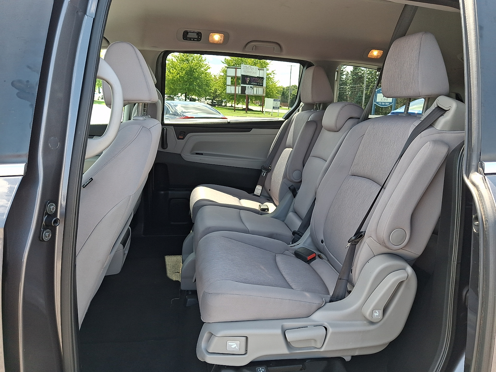 Used 2018 Honda Odyssey Van