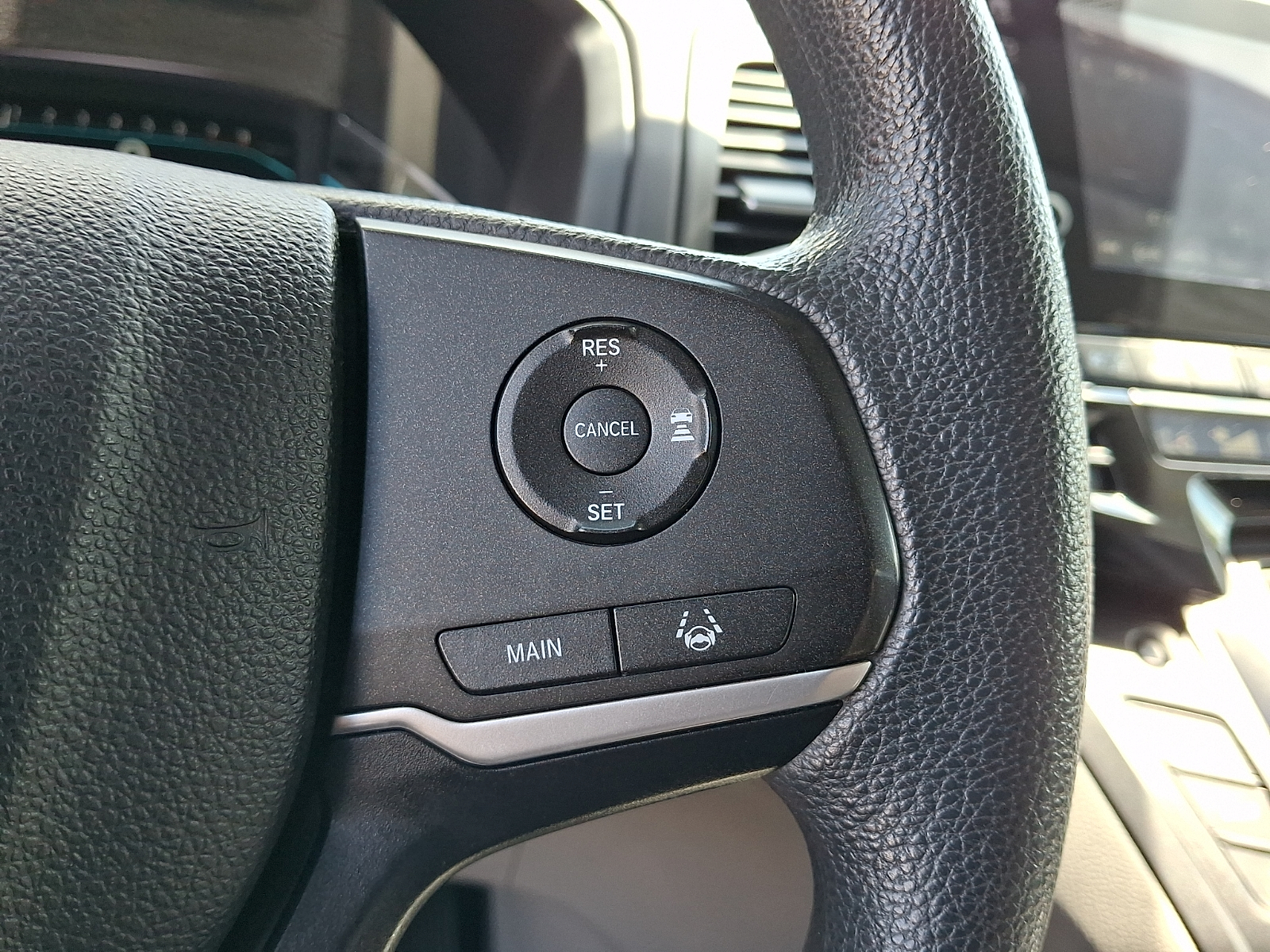 Used 2018 Honda Odyssey Van