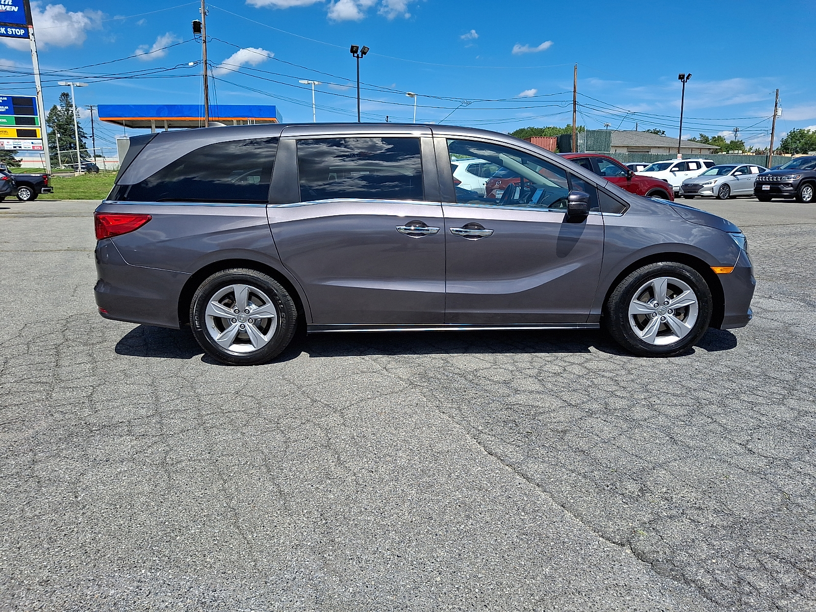 Used 2018 Honda Odyssey Van