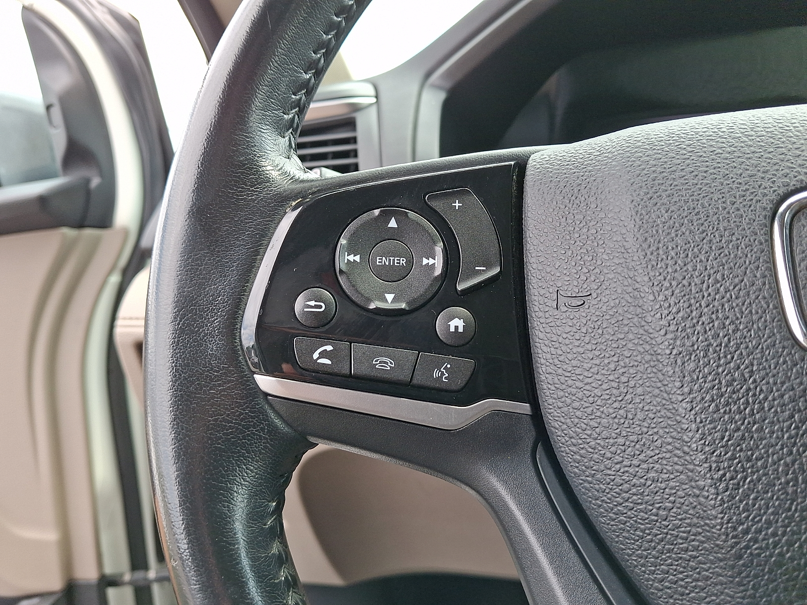 Used 2019 Honda Odyssey Van