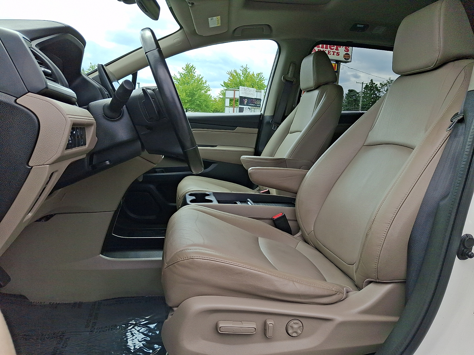 Used 2019 Honda Odyssey Van
