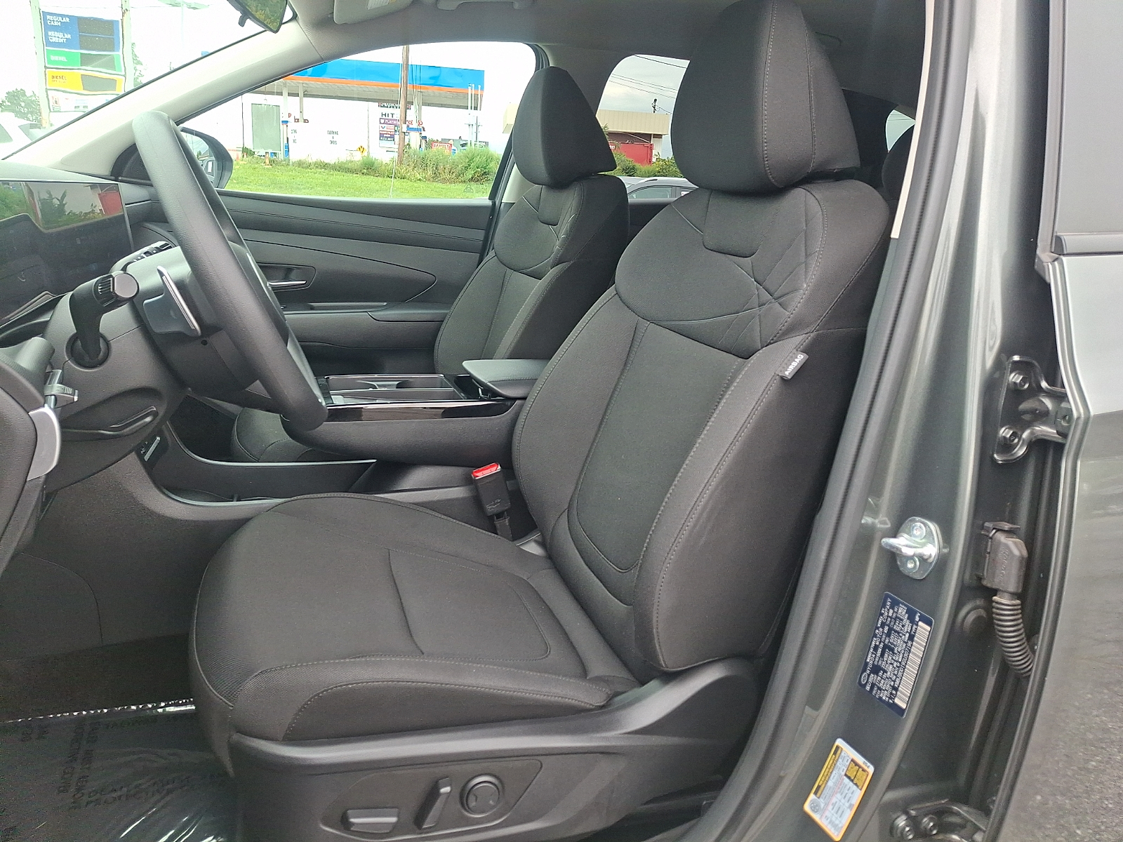 Used 2025 Hyundai Tucson Hybrid SUV