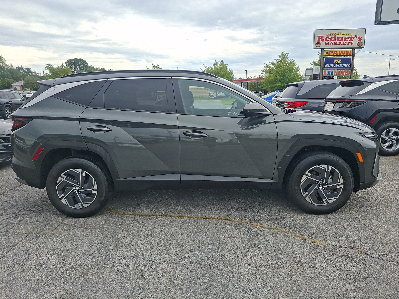 Used 2025 Hyundai Tucson Hybrid SUV