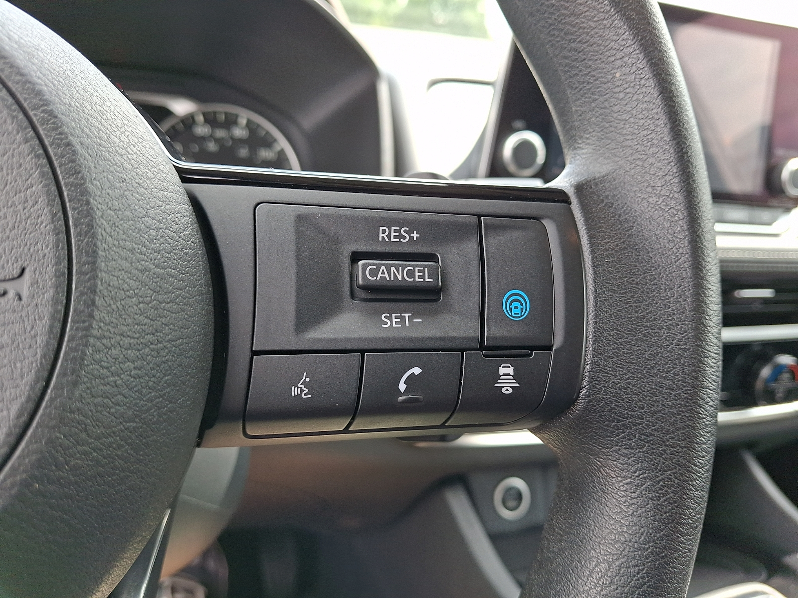 Used 2022 Nissan Rogue SUV