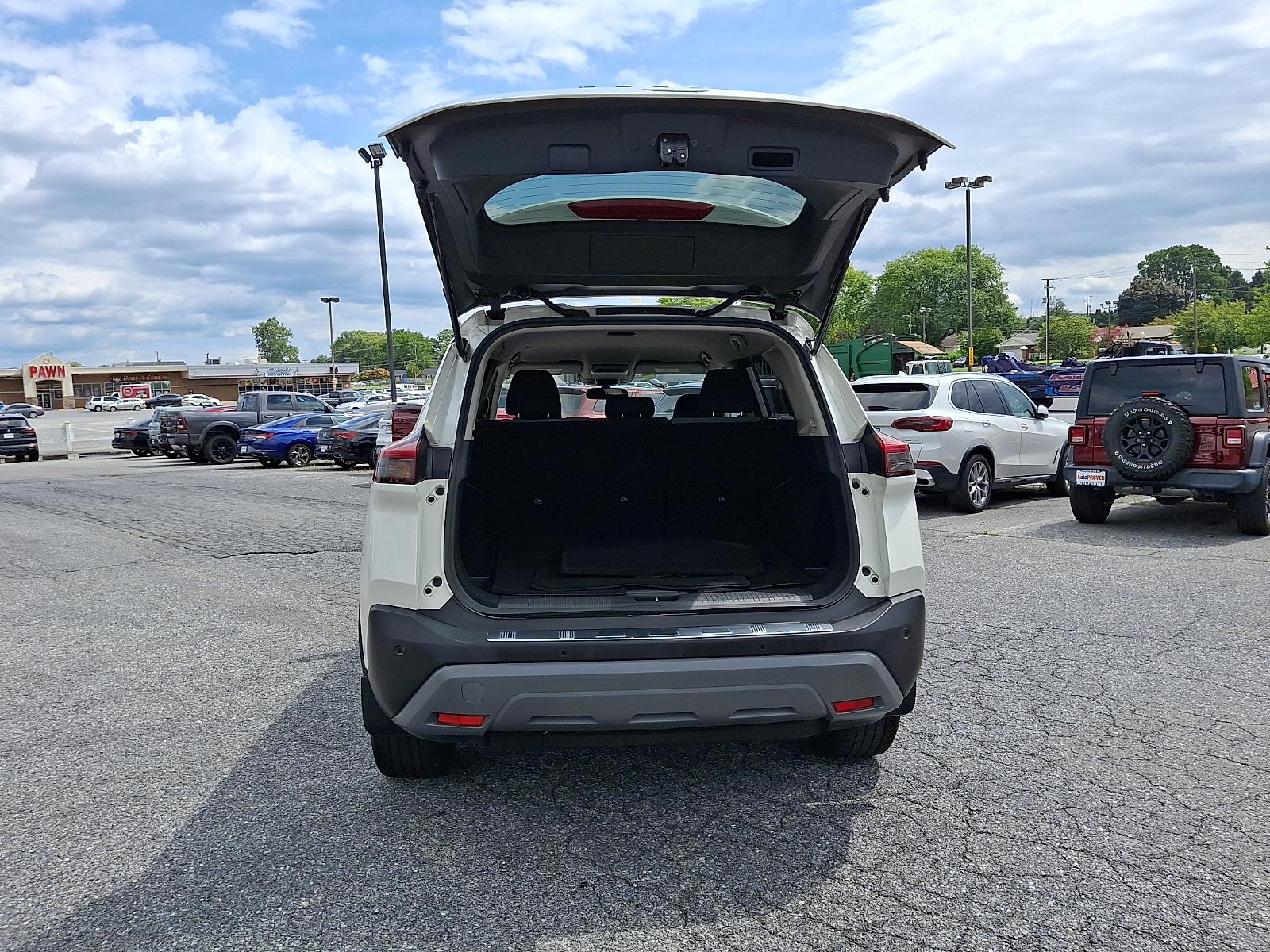 Used 2022 Nissan Rogue SUV