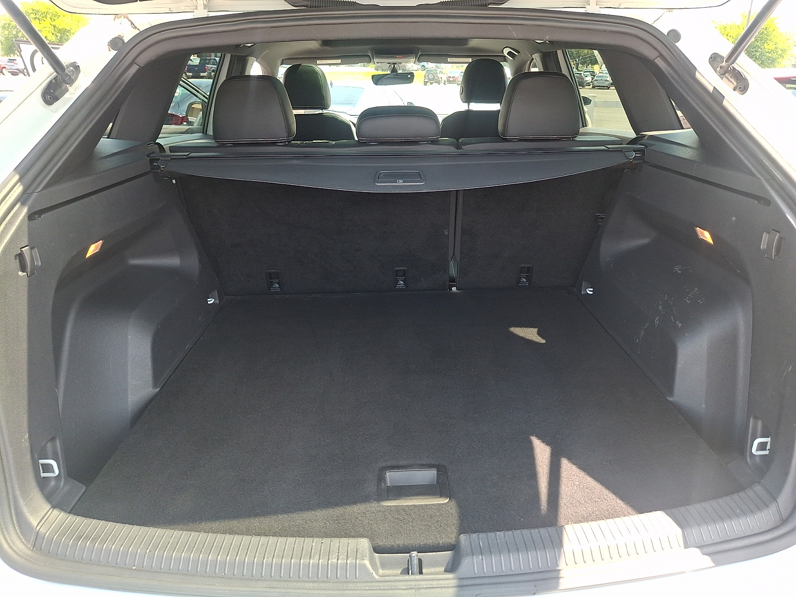 Used 2022 Volkswagen Atlas Cross Sport SUV