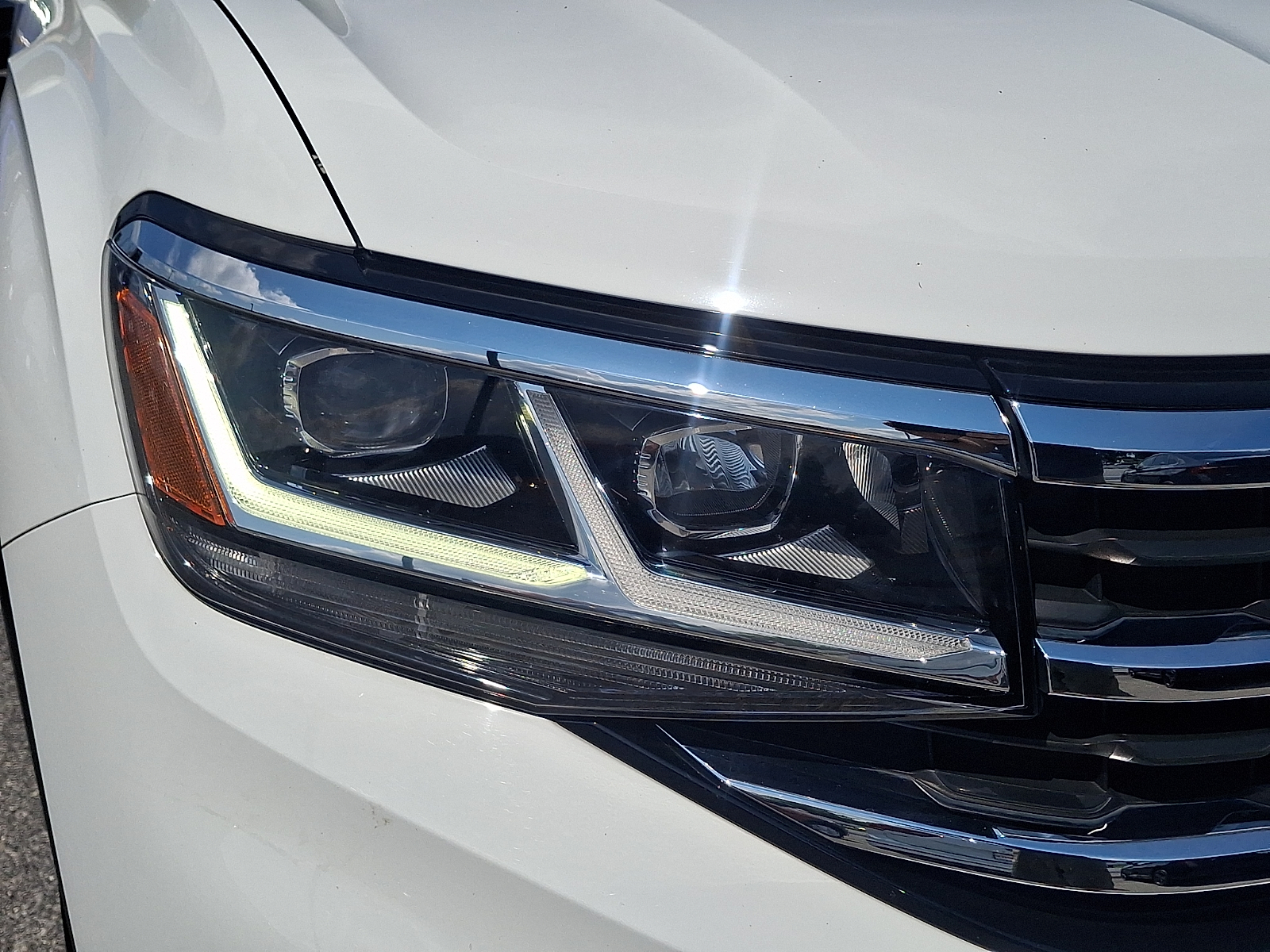 Used 2022 Volkswagen Atlas Cross Sport SUV