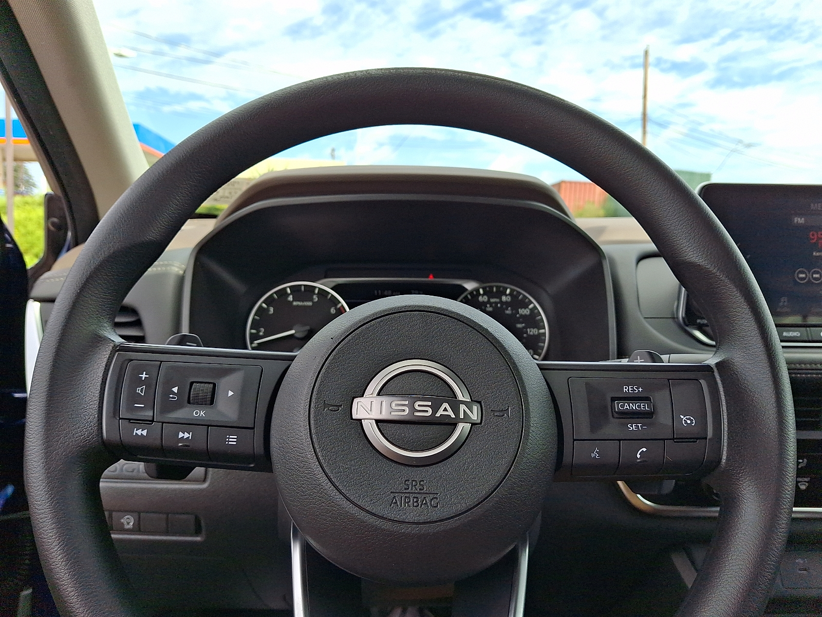 Used 2023 Nissan Rogue SUV