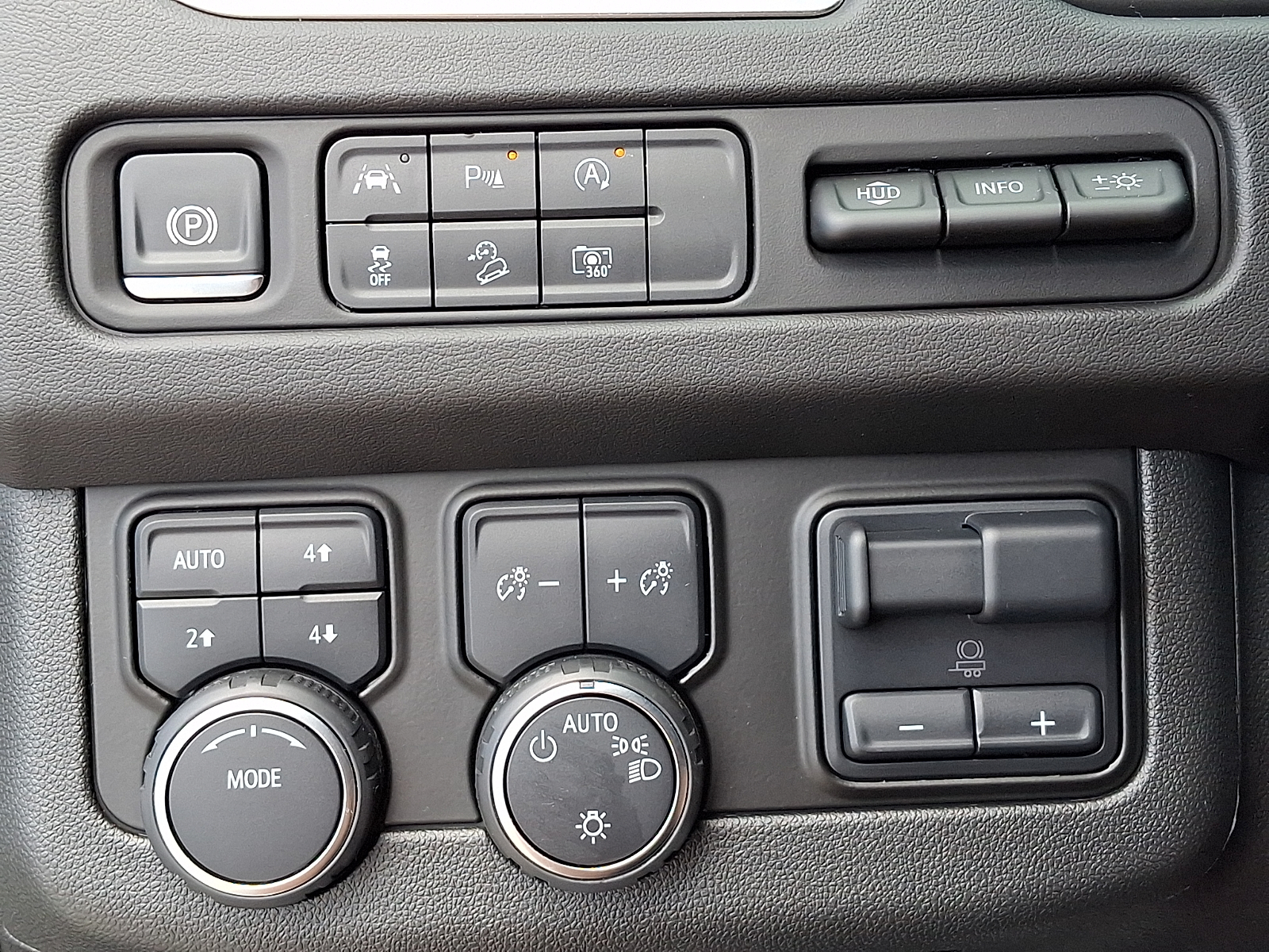 Used 2024 Chevrolet Suburban SUV