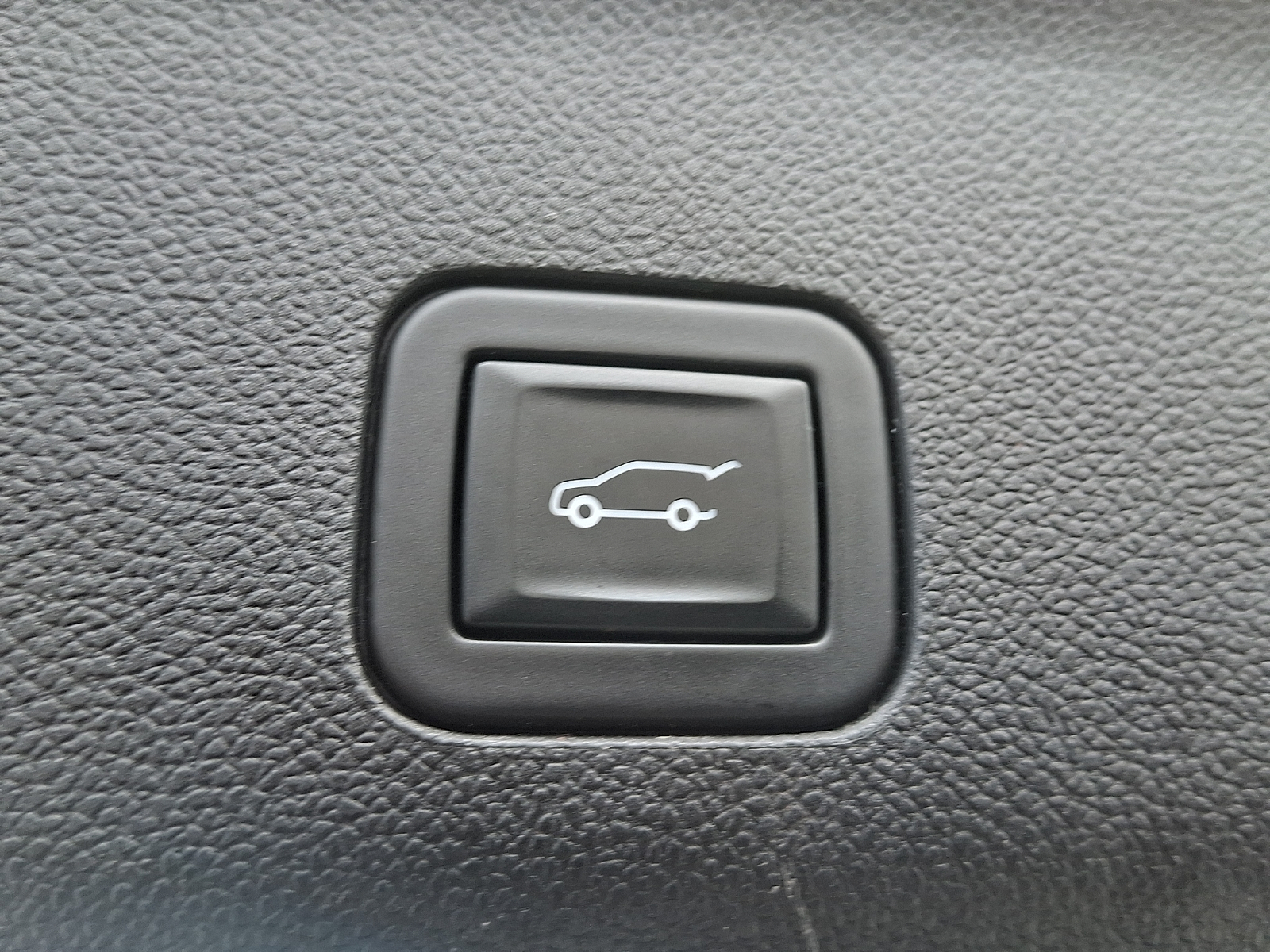 Used 2024 Chevrolet Suburban SUV