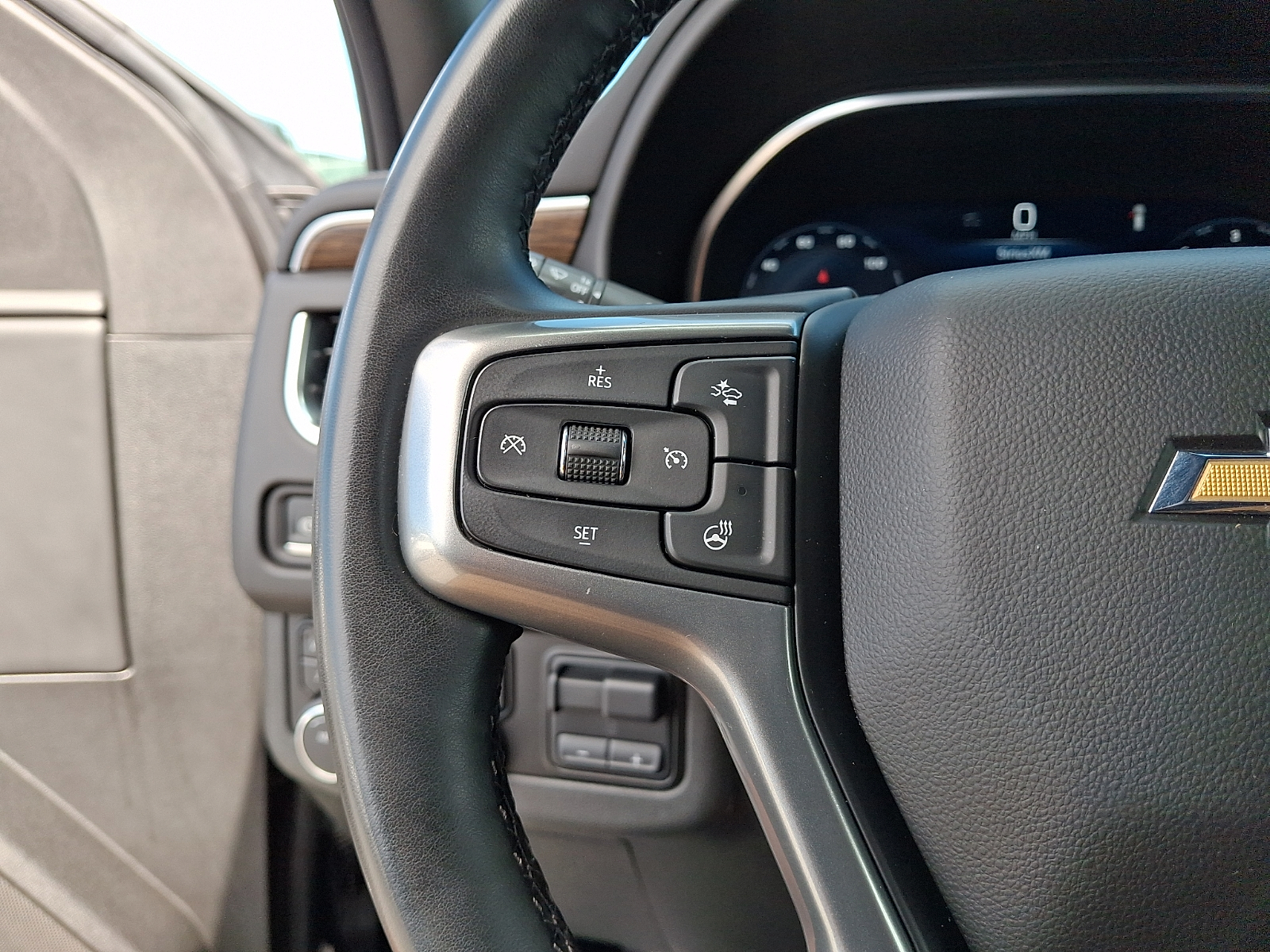 Used 2024 Chevrolet Suburban SUV