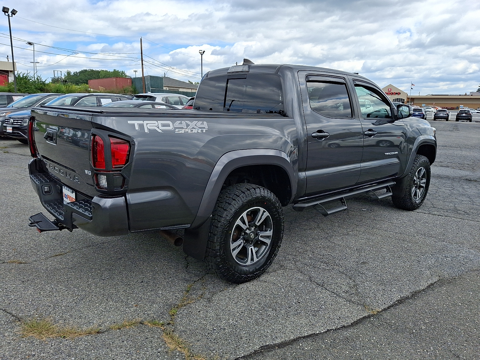 Used 2018 Toyota Tacoma Truck