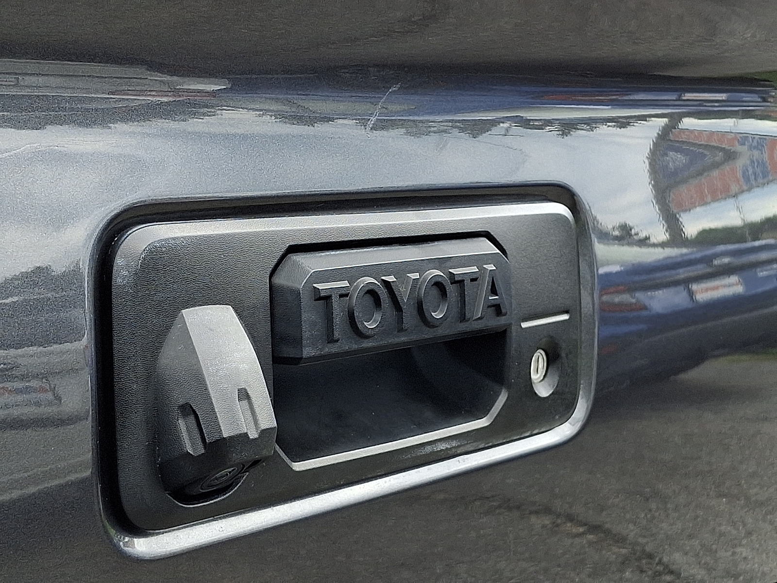 Used 2018 Toyota Tacoma Truck