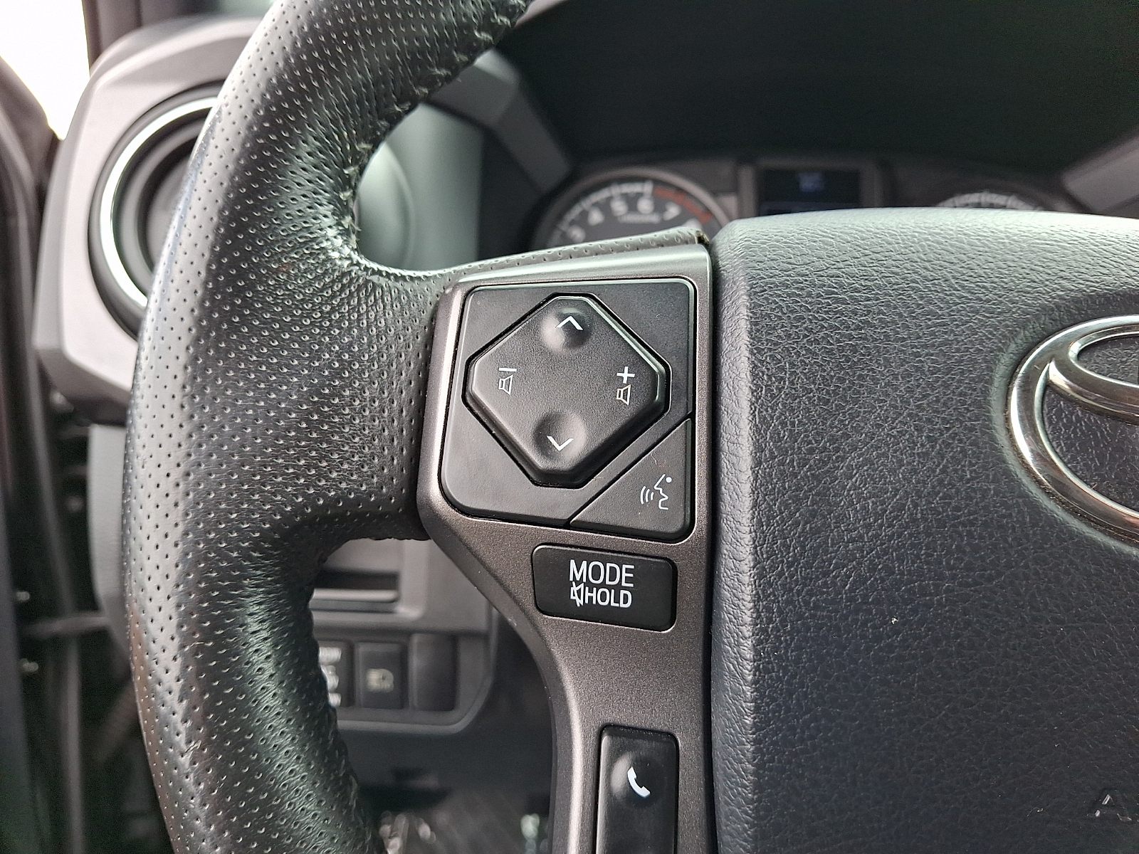 Used 2018 Toyota Tacoma Truck