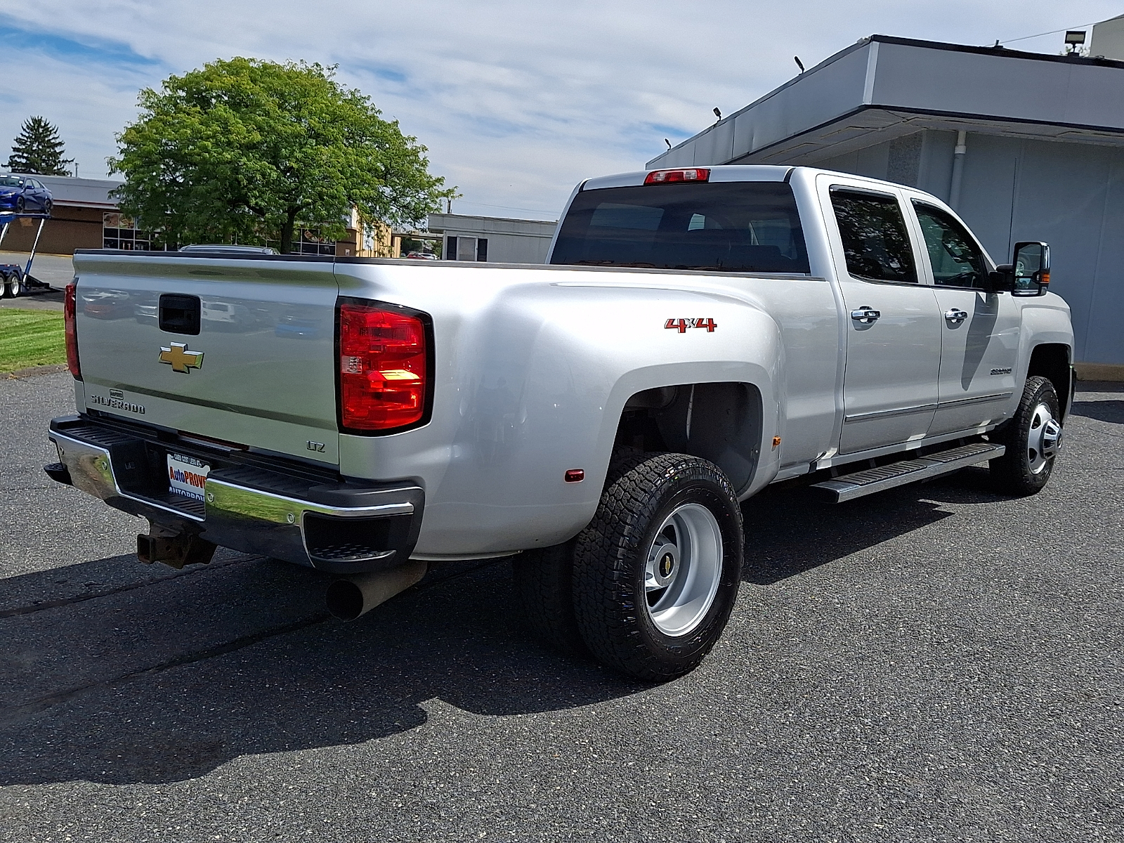 Used 2018 Chevrolet Silverado 3500HD Truck - photo 6 of 30