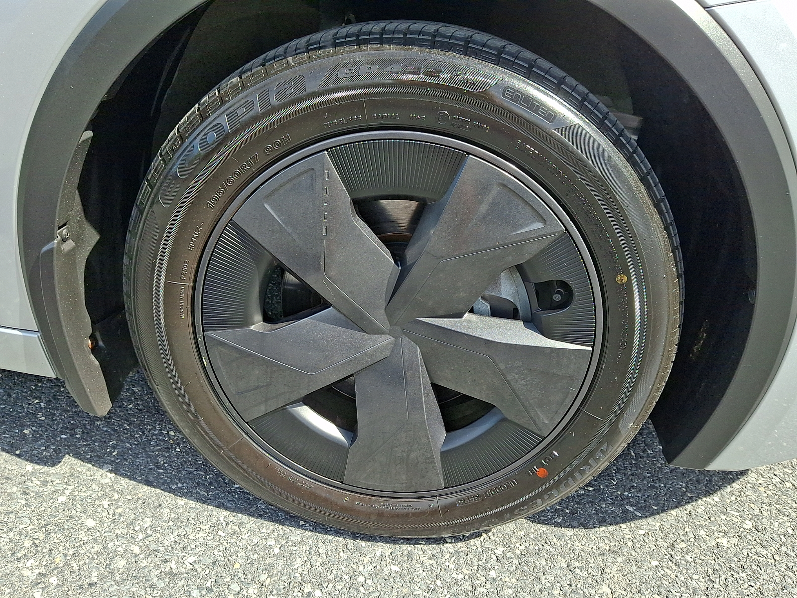 Used 2024 Toyota Prius Hatchback