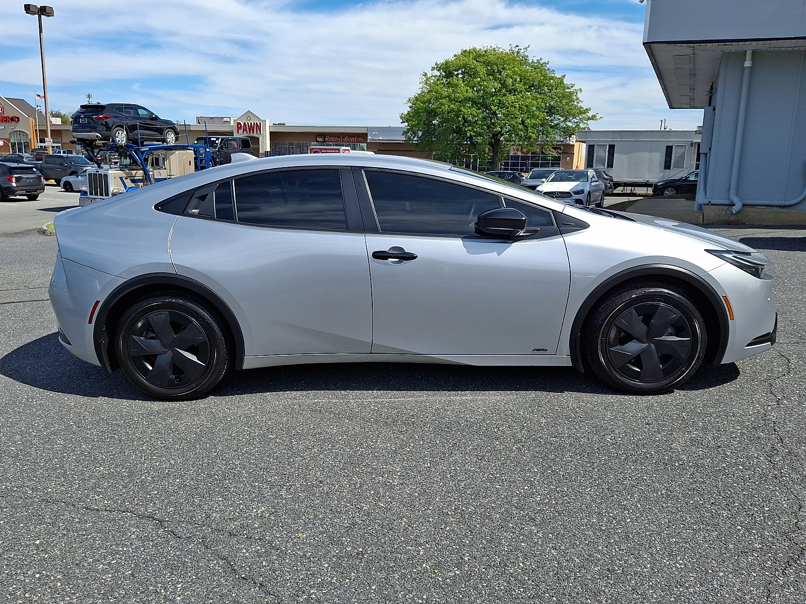 Used 2024 Toyota Prius Hatchback
