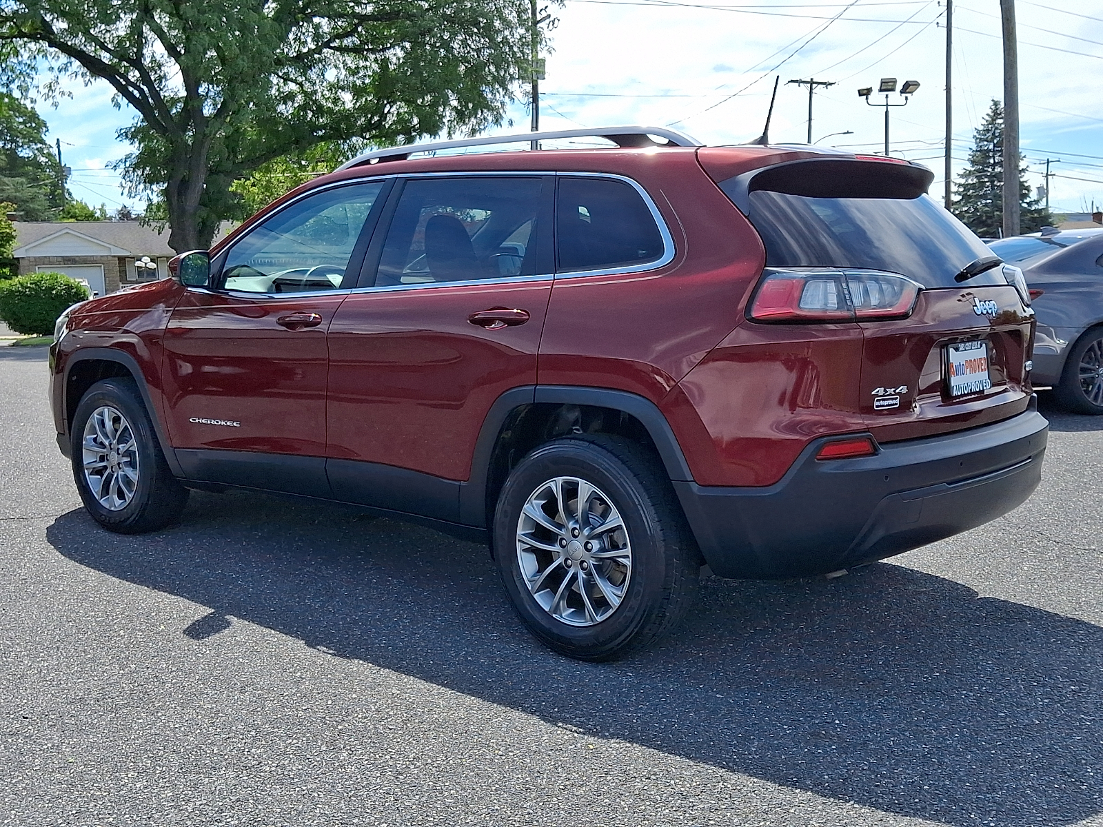 Used 2019 Jeep Cherokee SUV