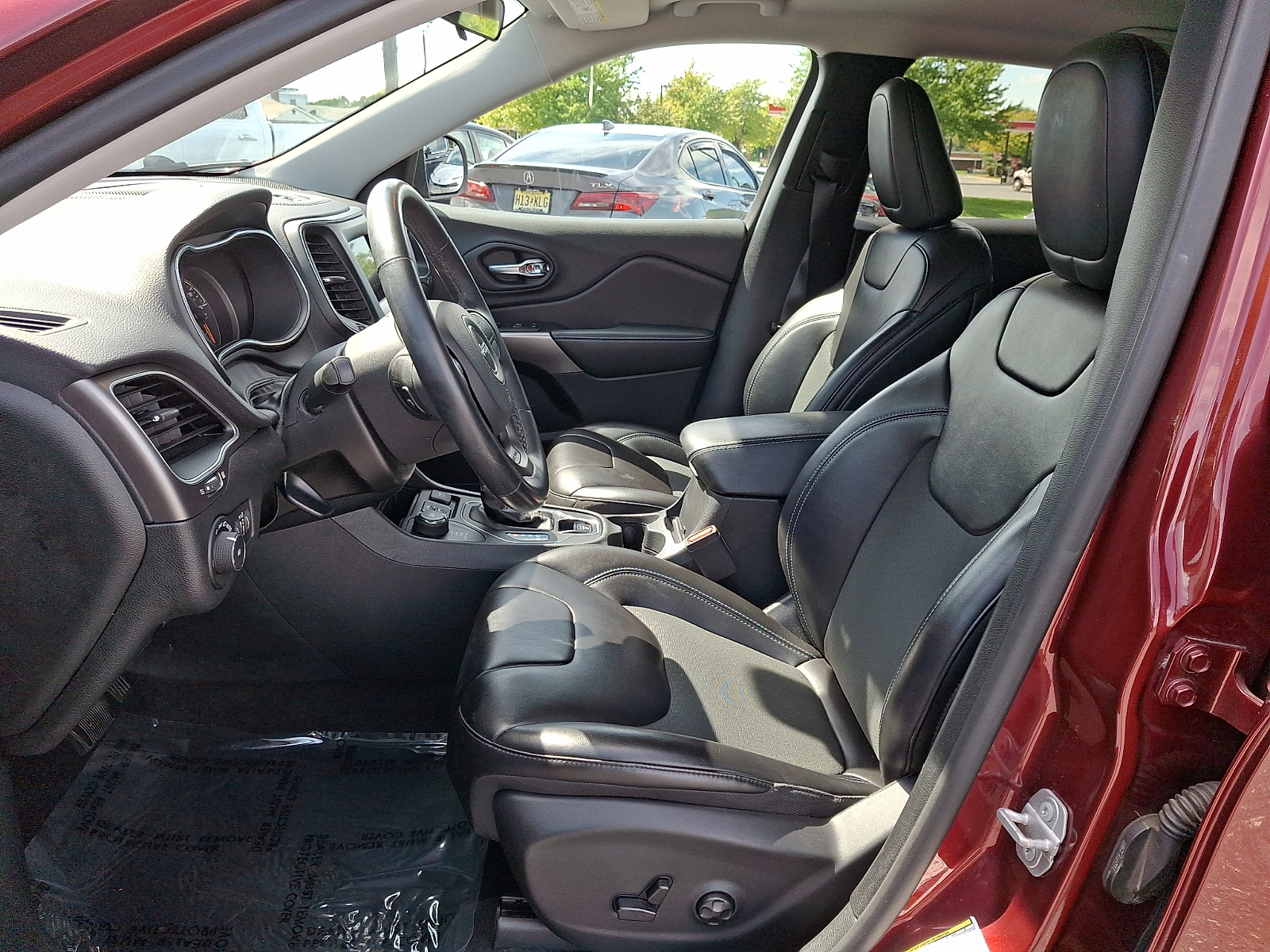 Used 2019 Jeep Cherokee SUV
