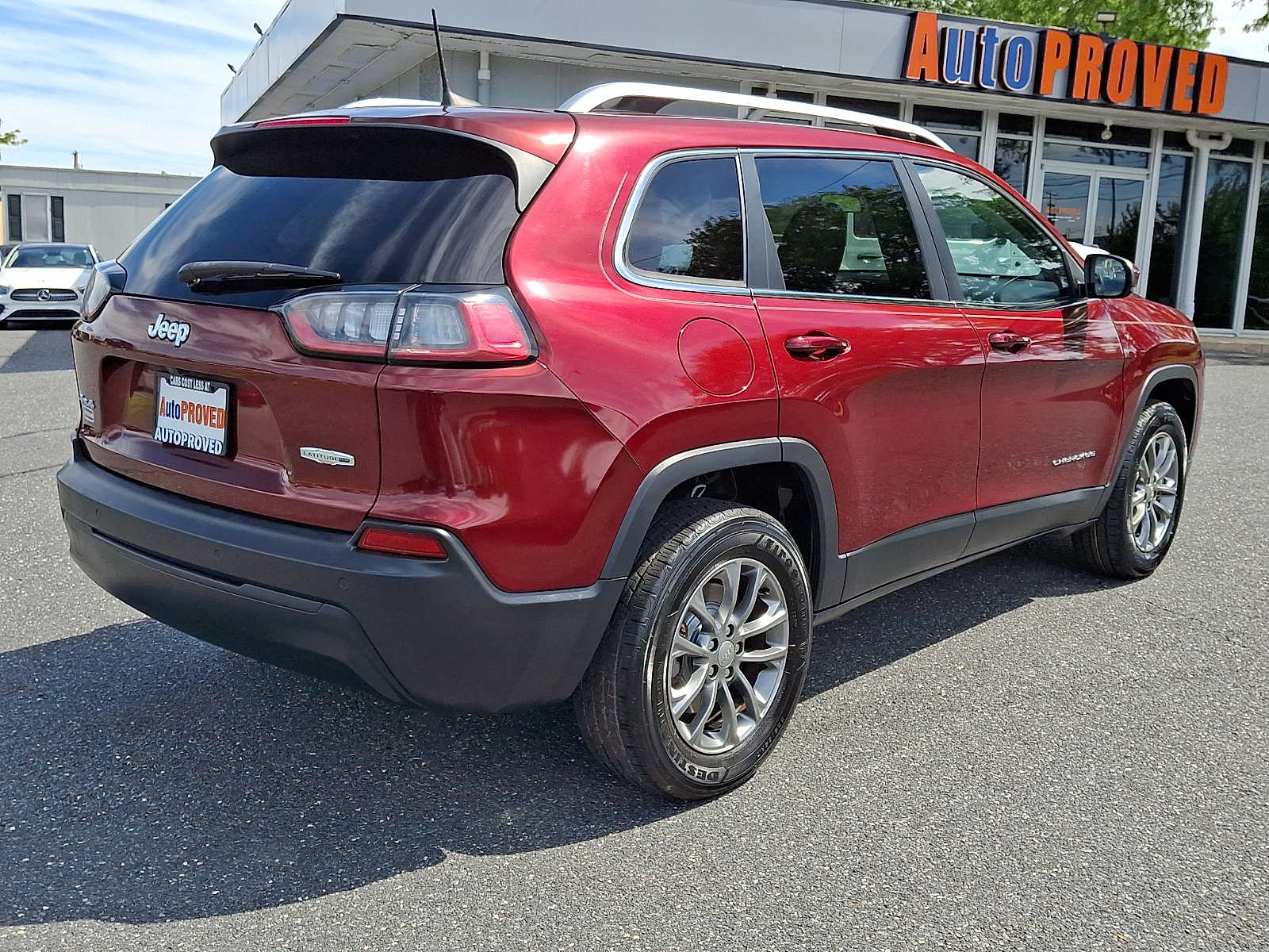 Used 2019 Jeep Cherokee SUV