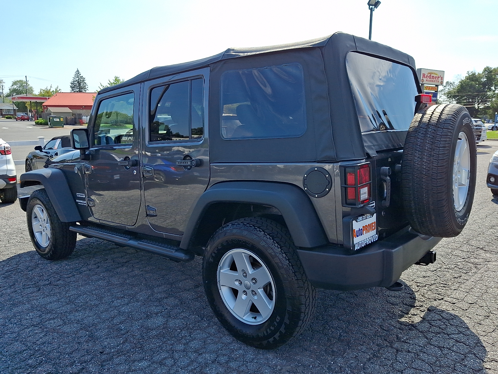 Used 2017 Jeep Wrangler Unlimited SUV
