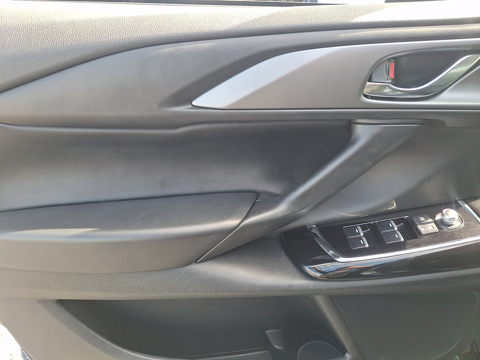 Used 2021 Mazda CX-9 SUV - photo 13 of 32