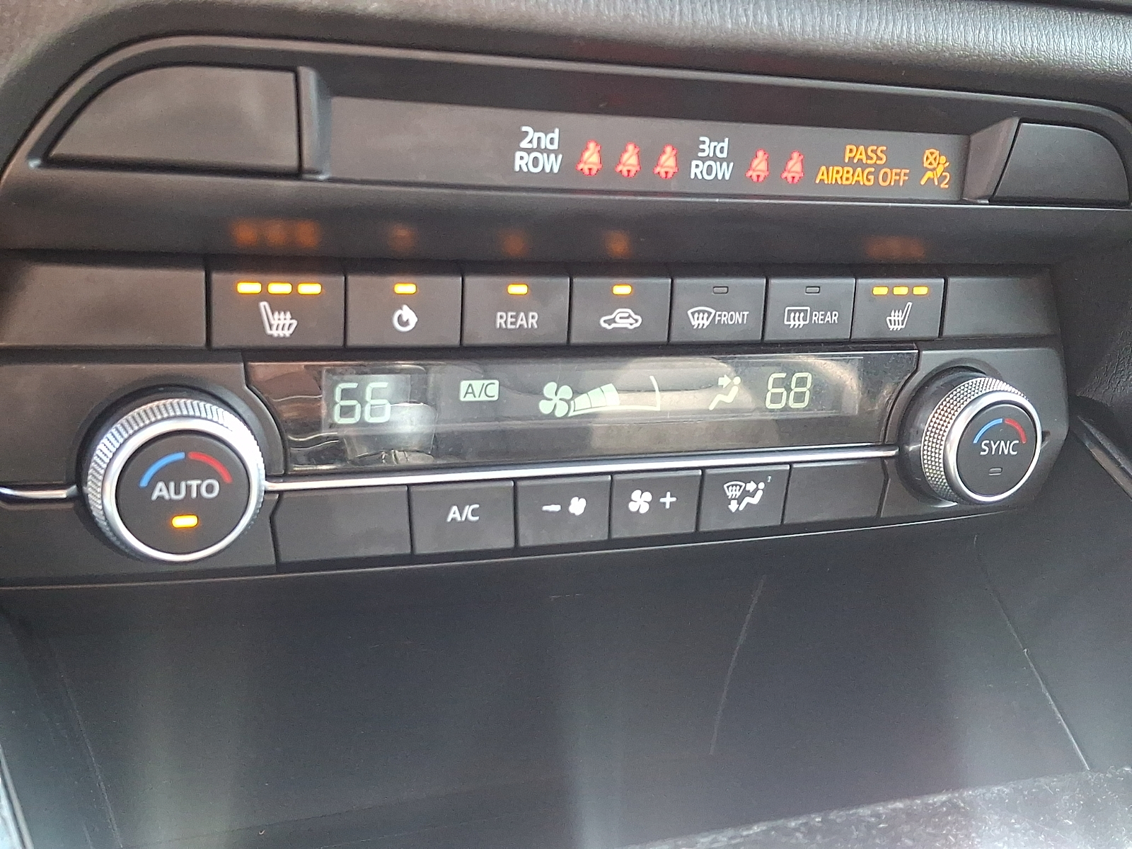 Used 2021 Mazda CX-9 SUV - photo 16 of 32