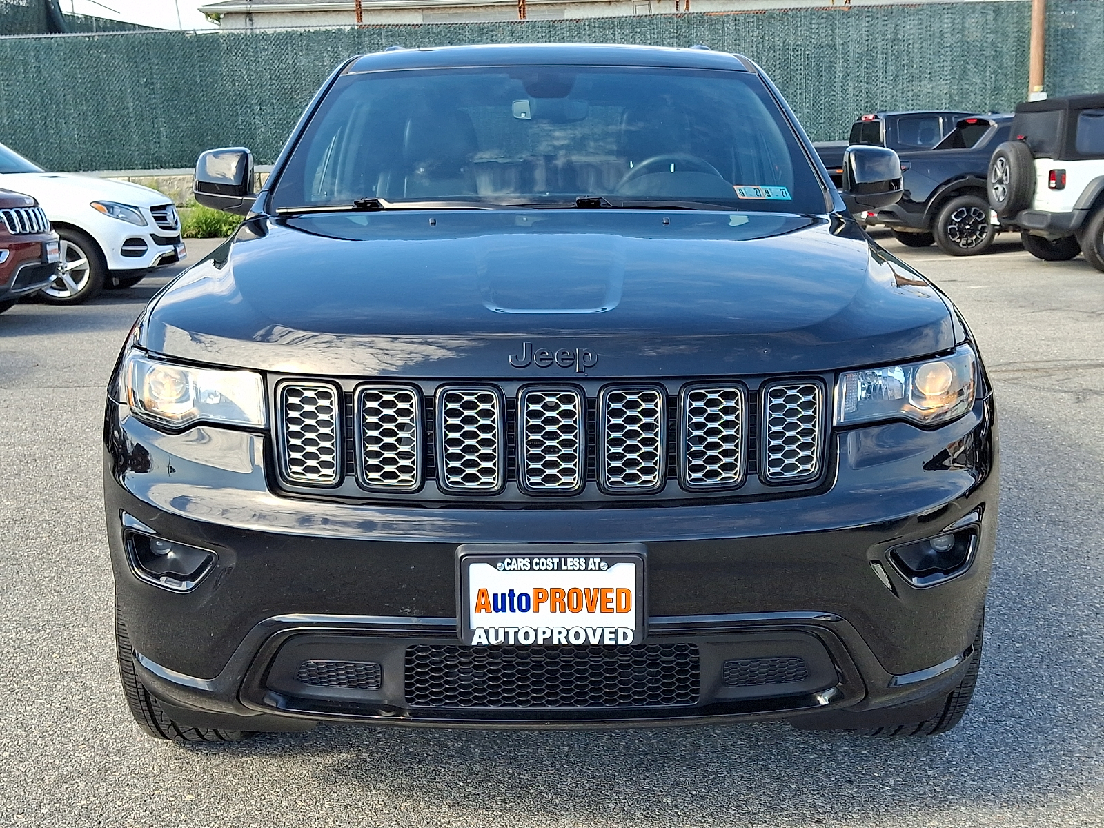 Used 2019 Jeep Grand Cherokee SUV
