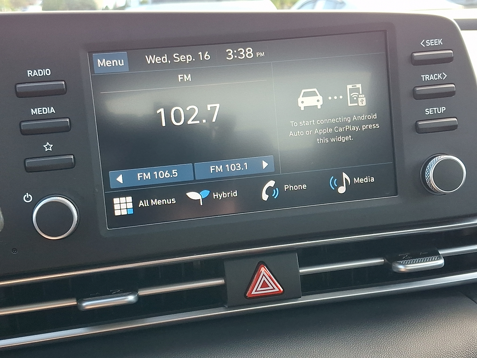 Used 2026 Hyundai Elantra Hybrid Sedan