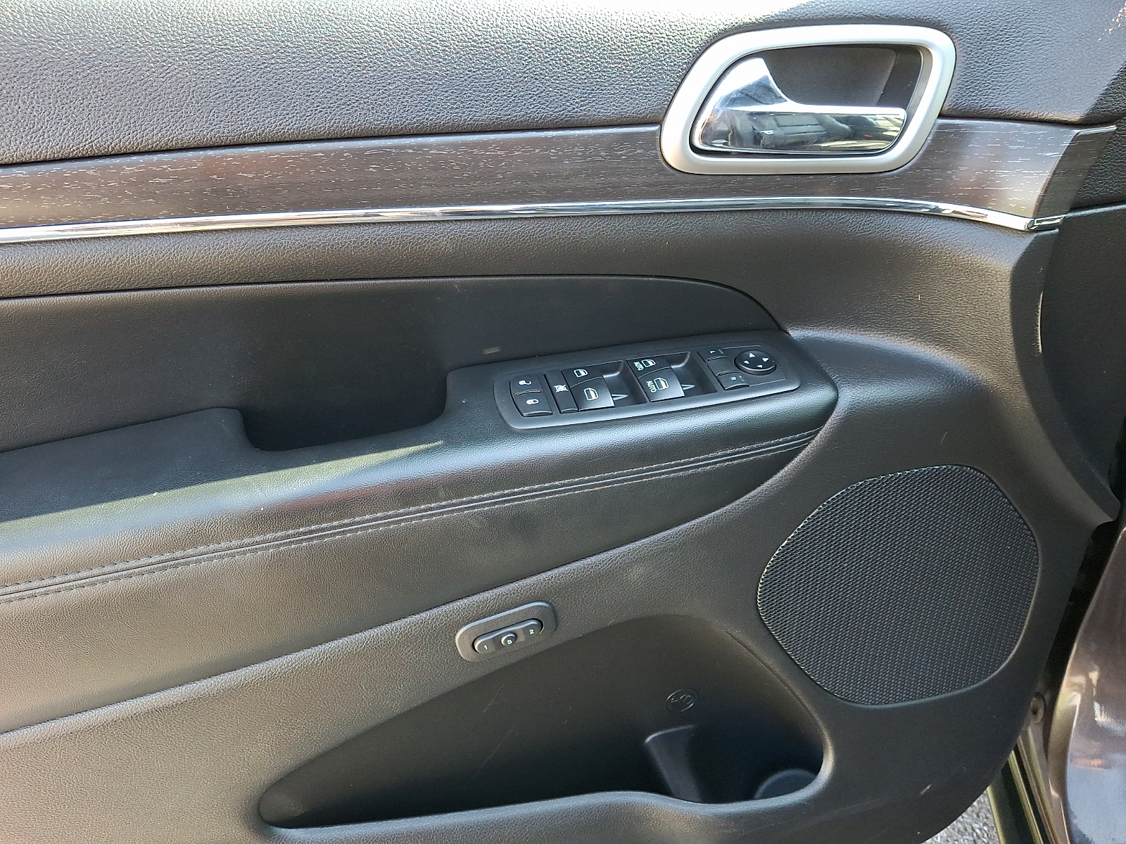 Used 2018 Jeep Grand Cherokee SUV