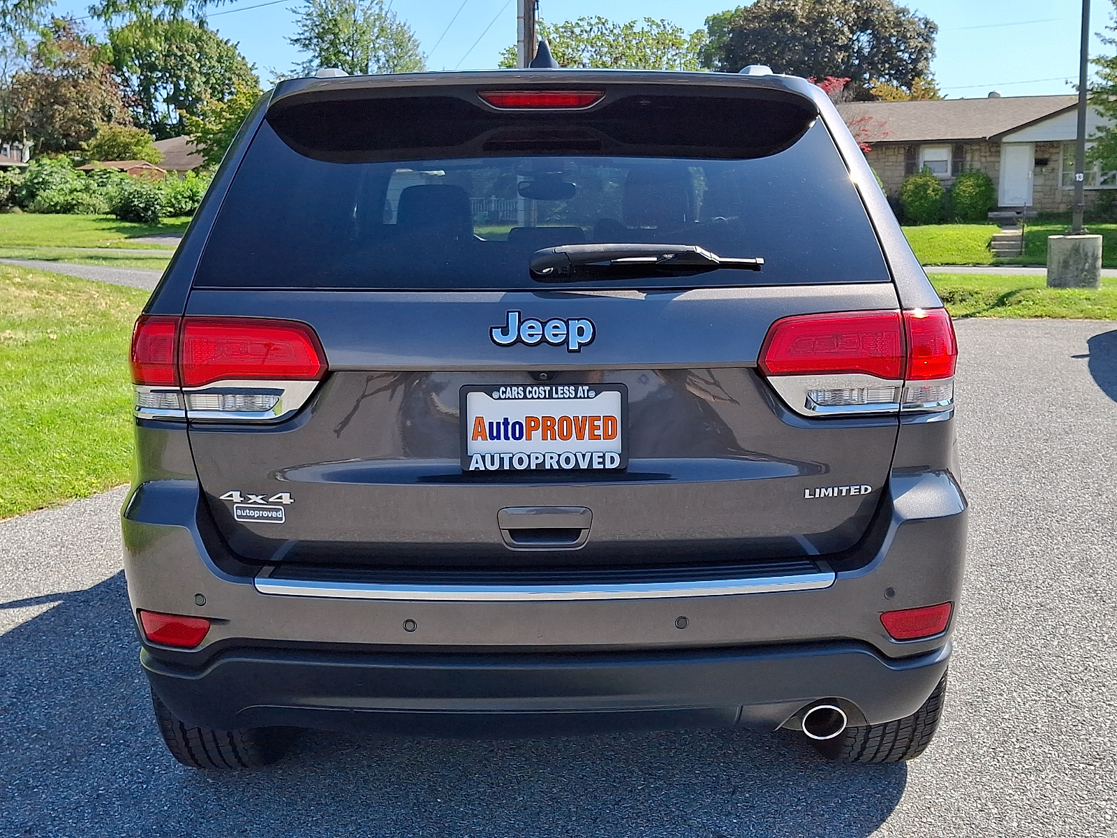 Used 2018 Jeep Grand Cherokee SUV