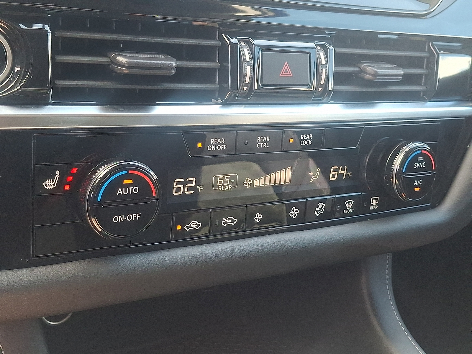 Used 2024 Nissan Pathfinder SUV