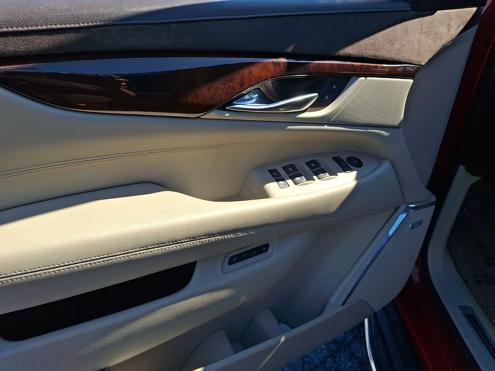 Used 2015 Cadillac Escalade SUV
