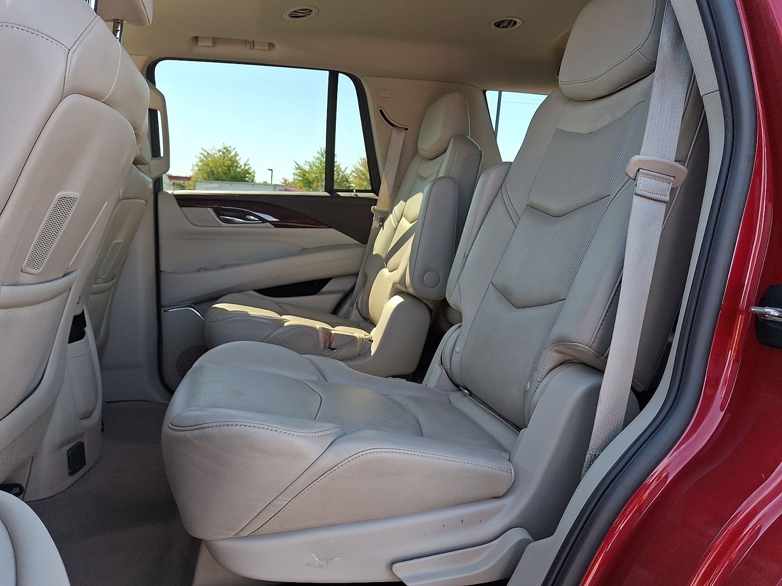 Used 2015 Cadillac Escalade SUV