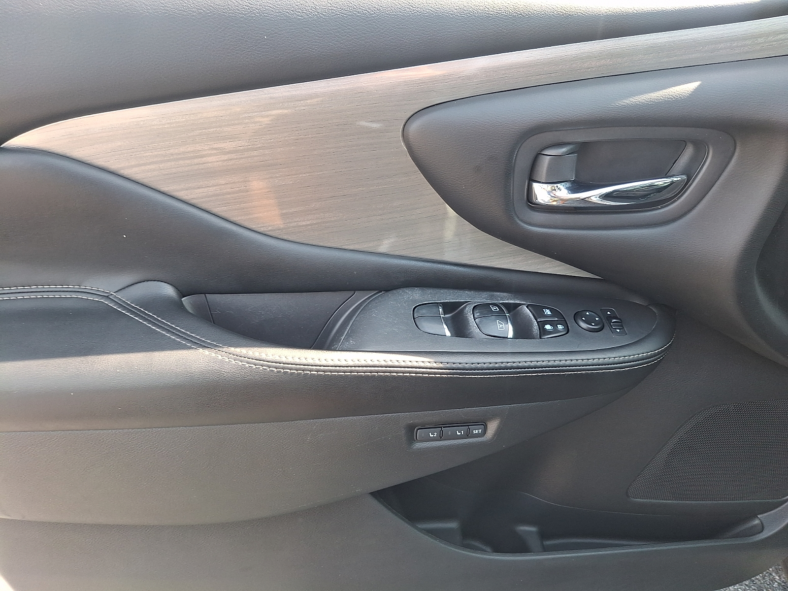 Used 2016 Nissan Murano SUV