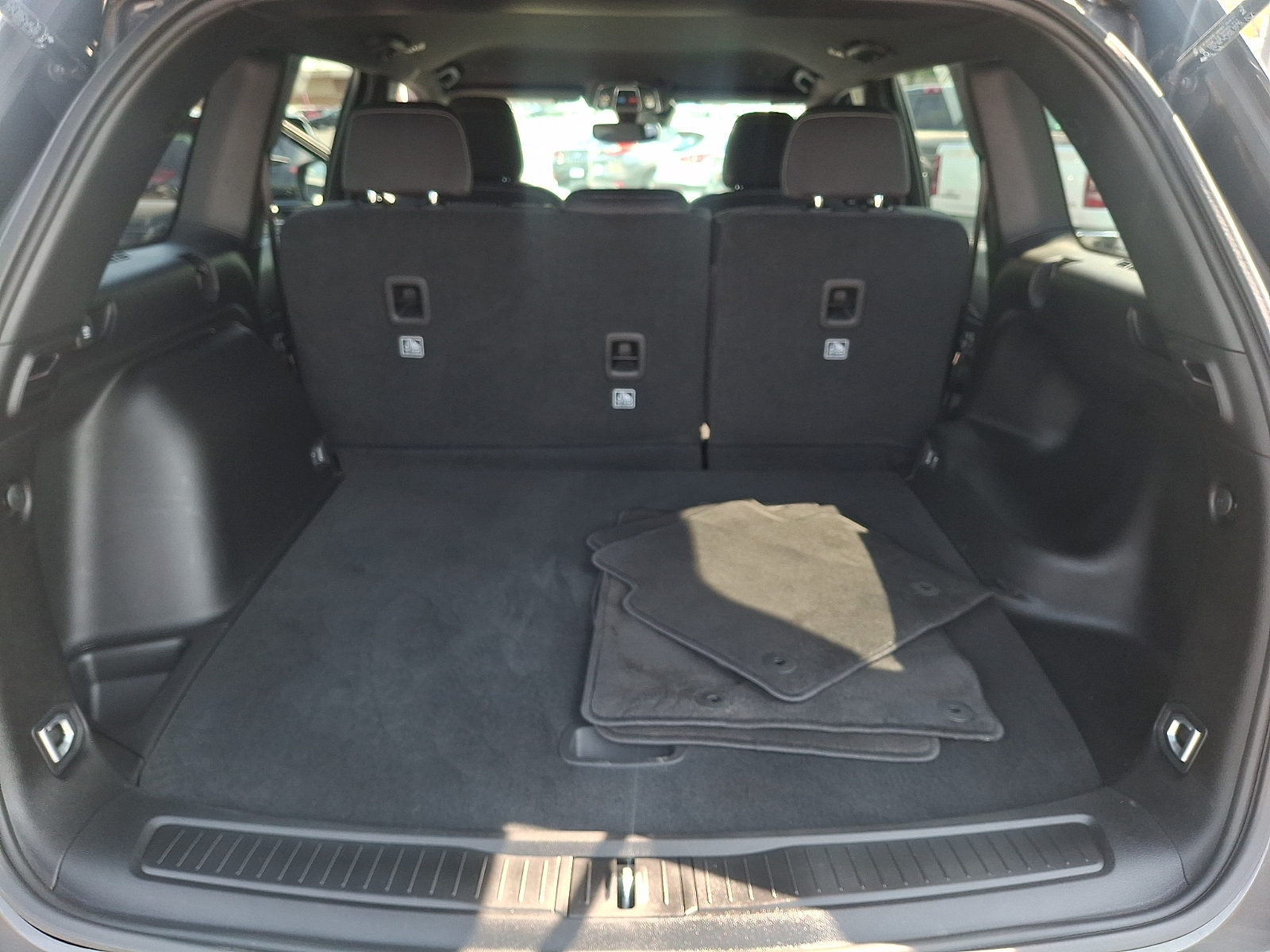 Used 2024 Jeep Grand Cherokee SUV