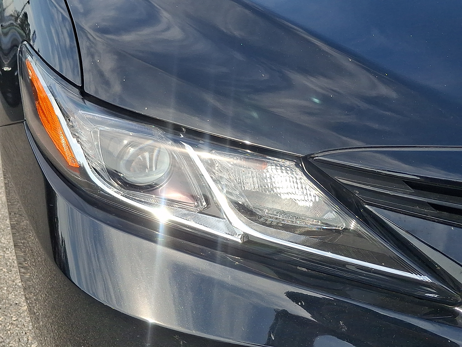 Used 2021 Toyota Camry Sedan - photo 9 of 30