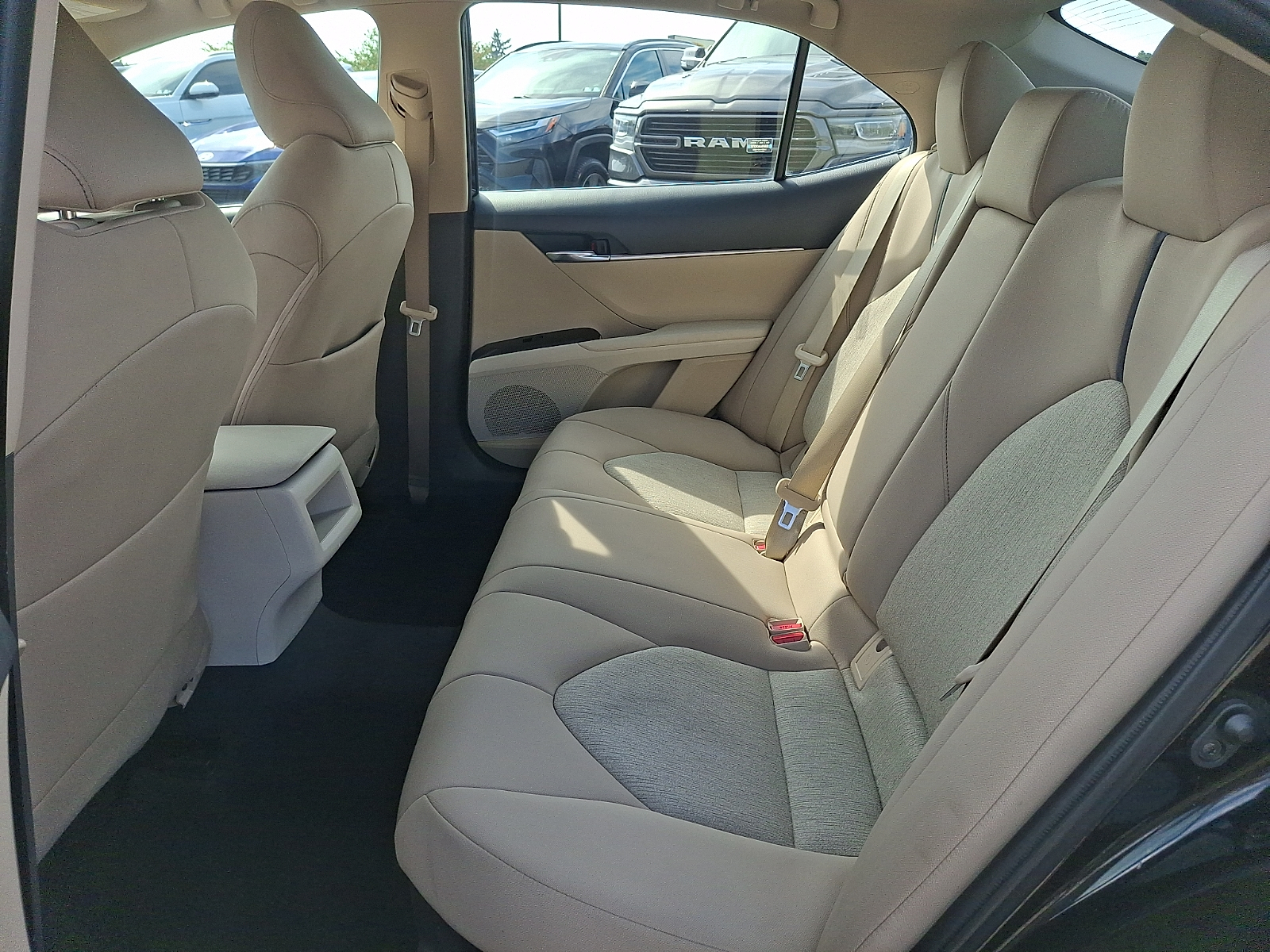 Used 2021 Toyota Camry Sedan - photo 10 of 30