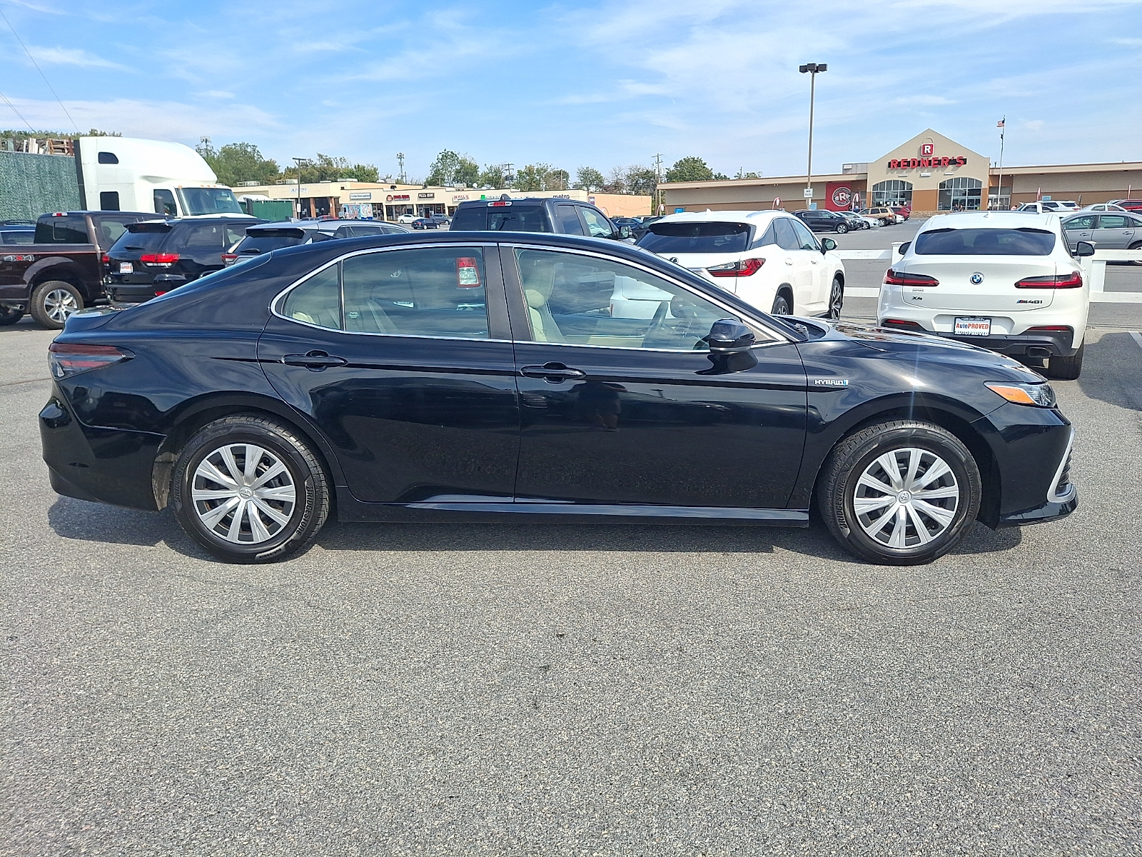 Used 2021 Toyota Camry Sedan - photo 7 of 30